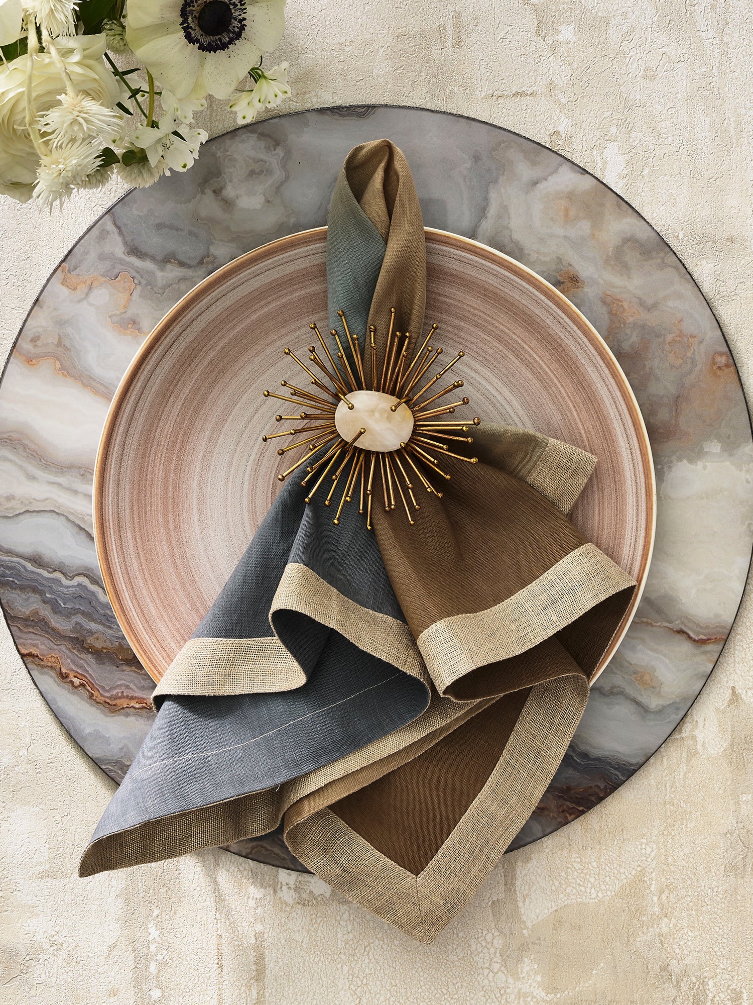Eco-Friendly Dip Dye Linen Napkins Set - Handmade 100% Natural Linen Fabric for Dining, Wedding, and Party Decor - Premium Table Linens for Elegant Home & Restaurant Settings
