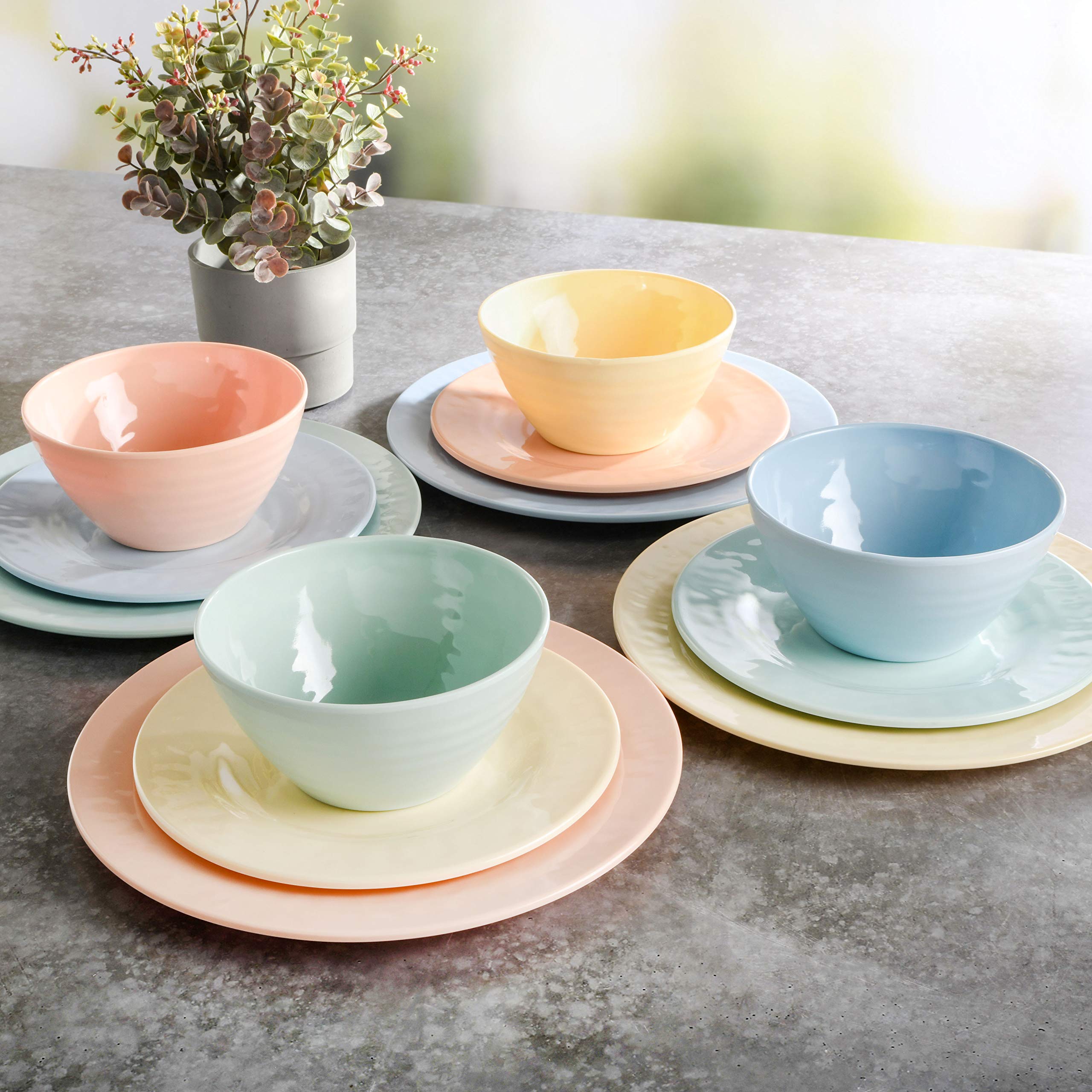 Gibson Home Brist Melamine Plastic Dinnerware Set for 4 - 12-Piece Pastel Dinner Plates, Bowls, Cups - Shatterproof & Lightweight for Outdoor Picnics, Camping, and Everyday Use