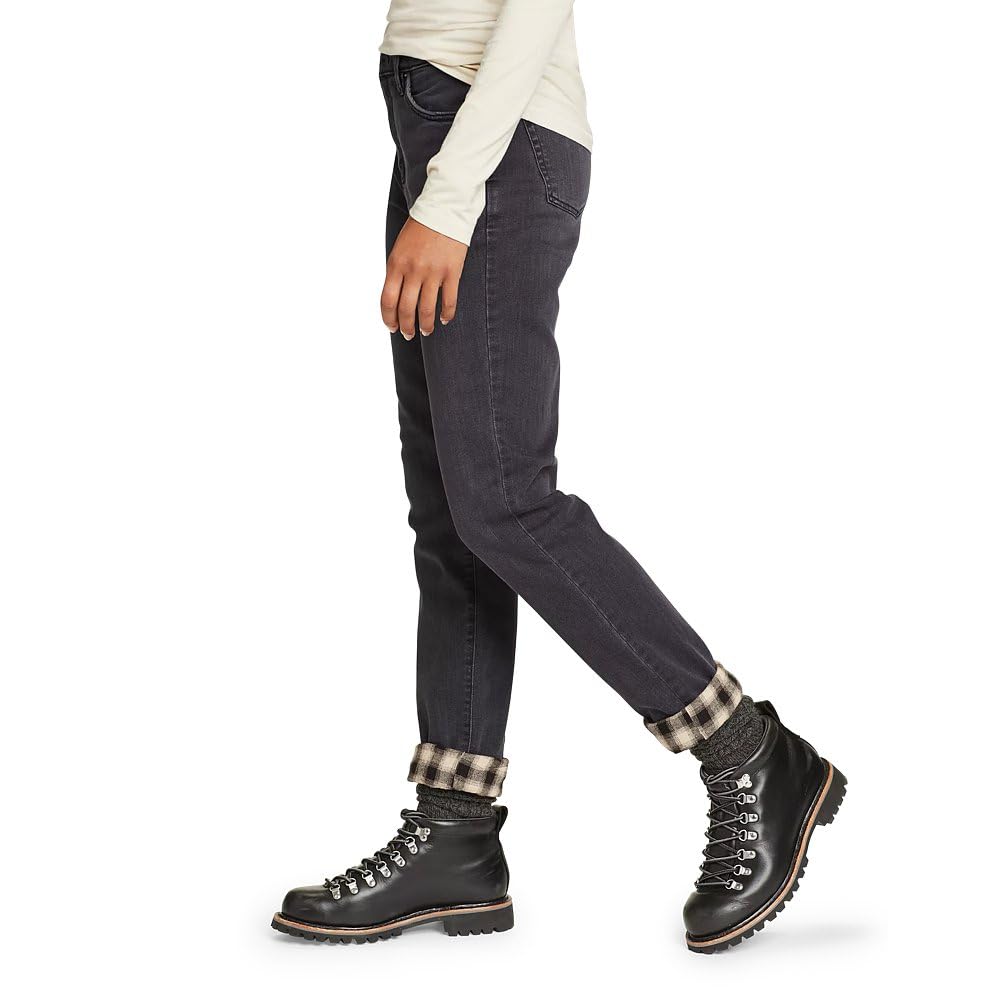 Eddie Bauer Women's Boyfriend Flannel-Lined Jeans - Soft & Warm Winter Pants for Casual Outfits & Outdoor Activities