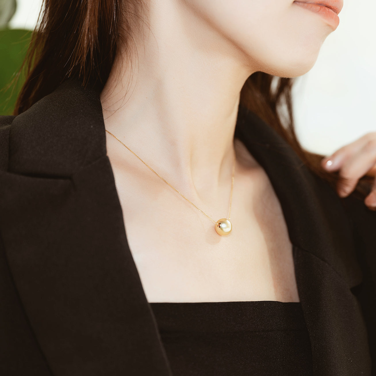 18K Solid Gold Golden South Sea Pearl Necklace - Luxury Women's Jewelry Gift for Wedding, Anniversary & Special Occasions | Elegant Pearl Pendant for Formal Events & Evening Wear