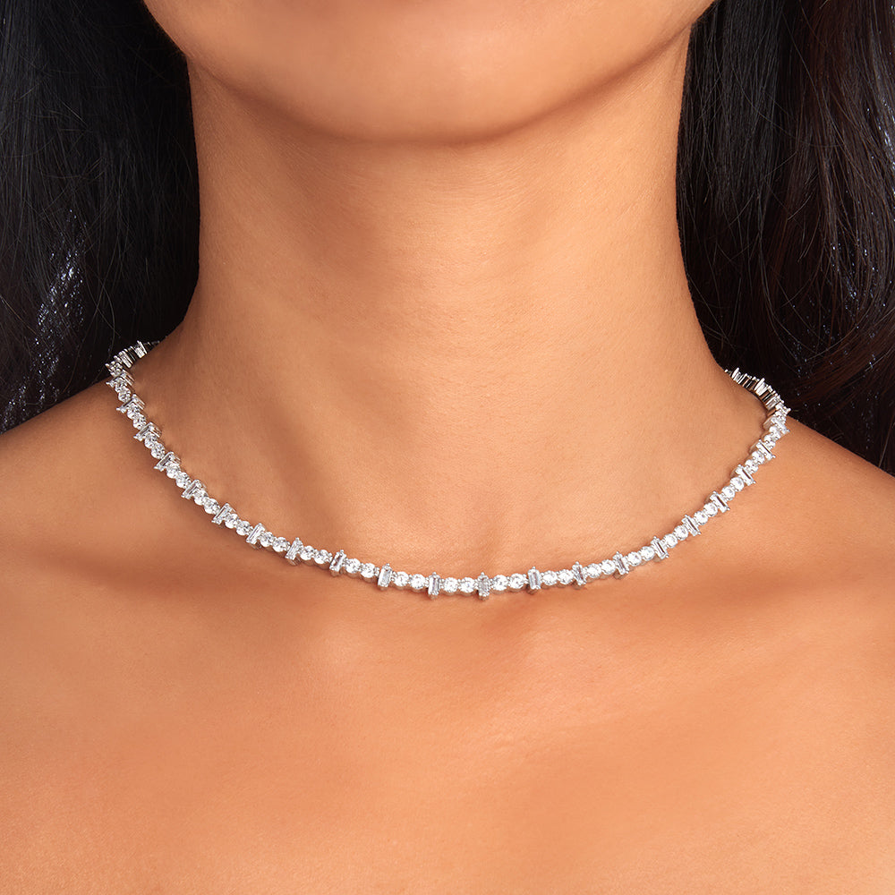 Mila Black Necklace for Women - Elegant & Minimalist Layering Jewelry - Perfect for Everyday Wear, Date Nights & Gifting