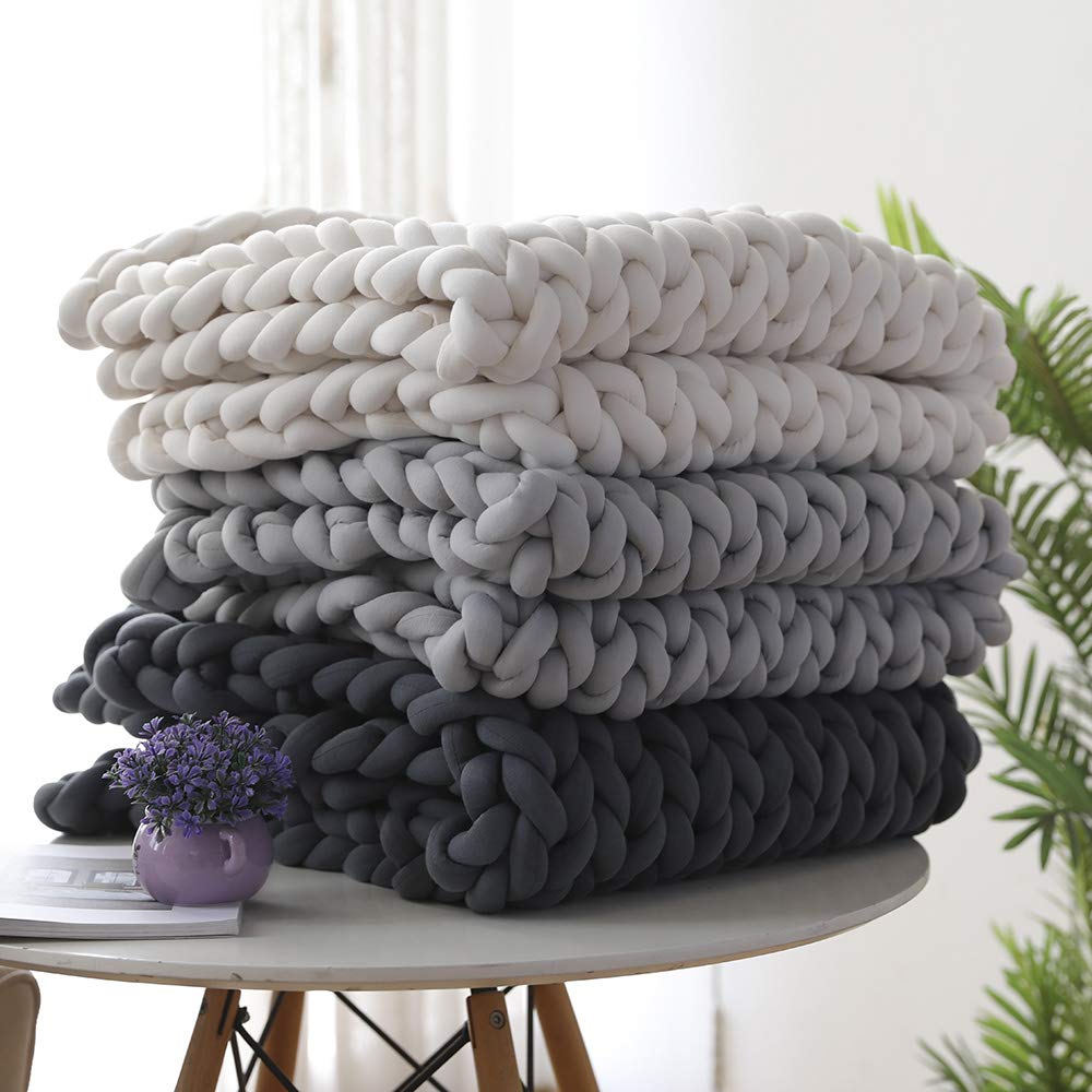 Chunky Knit Weighted Blanket - Handwoven, Soft & Luxurious Braided Throw for Couch, Bed, Pet Mat & Baby - Navy Blue 100x150cm | Perfect for Cozy Nights, Home Decor & Thoughtful Gifts