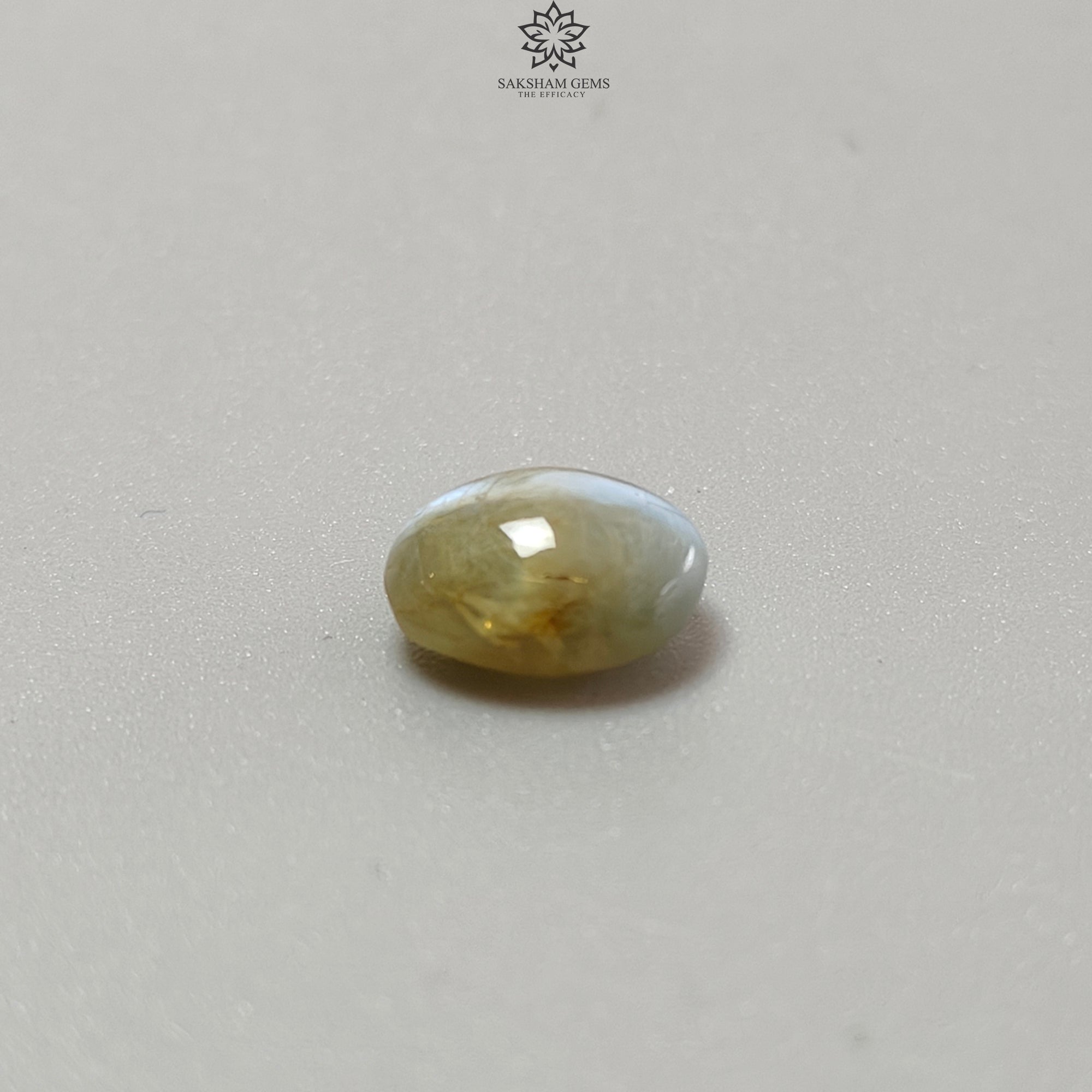 Natural Untreated Chrysoberyl Cat's Eye Gemstone Cabochon - Oval Shape for Jewelry Making (Rings, Pendants & Earrings) - Unheated Healing Stone for Energy Balance & Protection