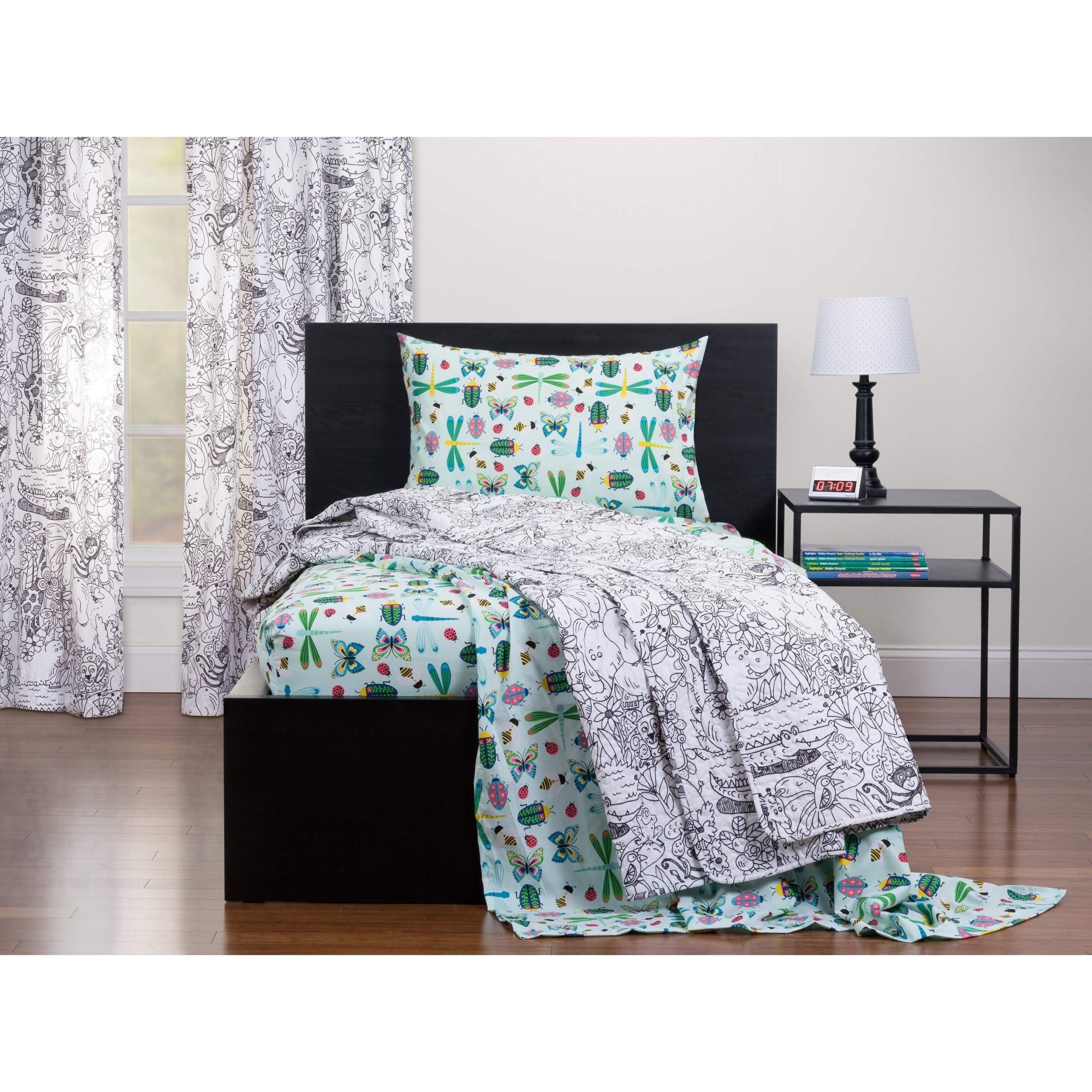 Highlights Sis Covers Jungle Jamboree Hidden Pictures Twin Puzzle Quilt - White & Black - Fun Educational Activity for Kids - Perfect for Bedtime, Playtime & Learning Activities