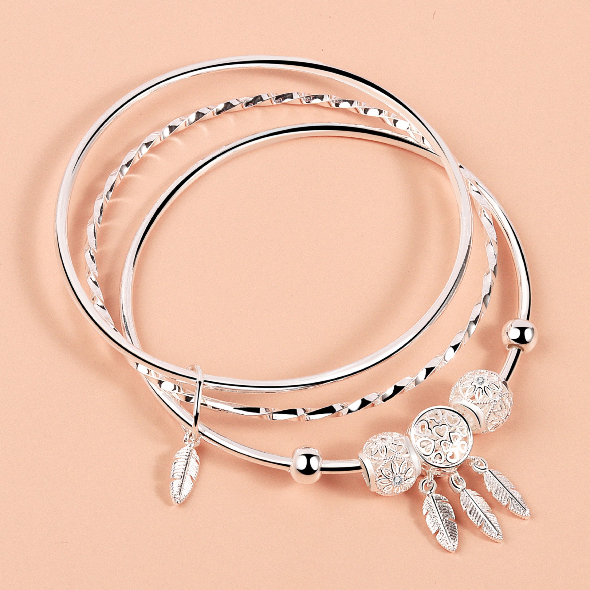 Elegant Solid Three Rings Bracelet for Tanabata & Valentine's Day - Perfect Romantic Gift for Couples, Anniversaries & Special Occasions