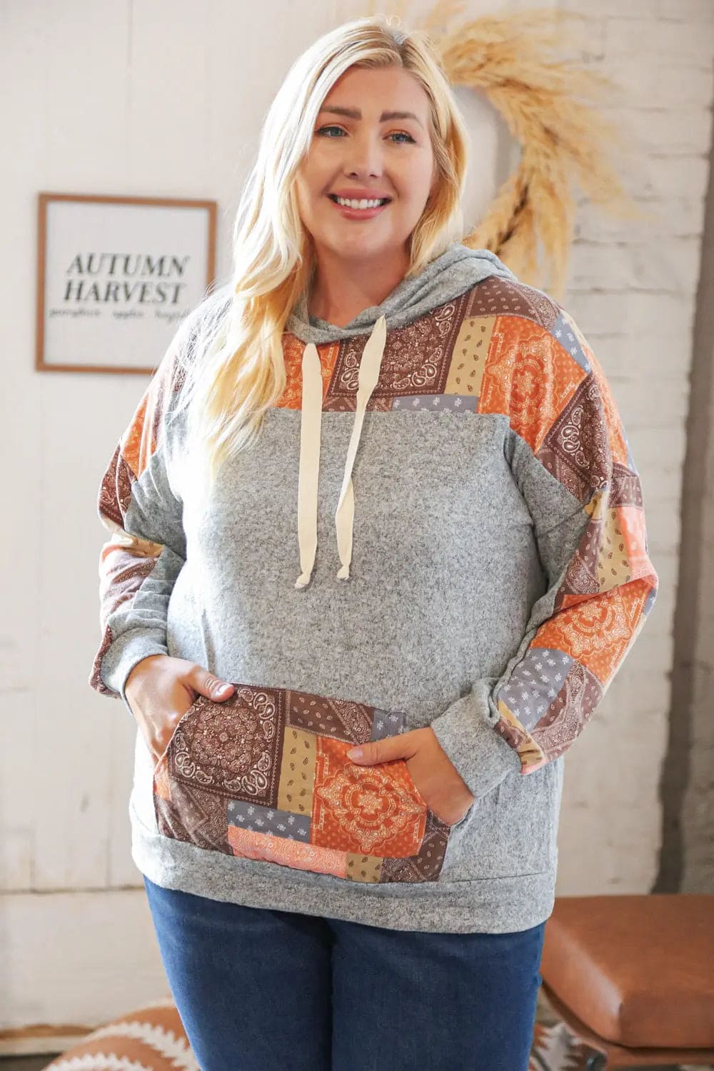 Stylish Harvest Ethnic Patchwork Print Kangaroo Pocket Hoodie for Women - Cozy Fall Fashion Sweatshirt with Pockets | Perfect for Casual Outfits, Autumn Layering & Outdoor Activities