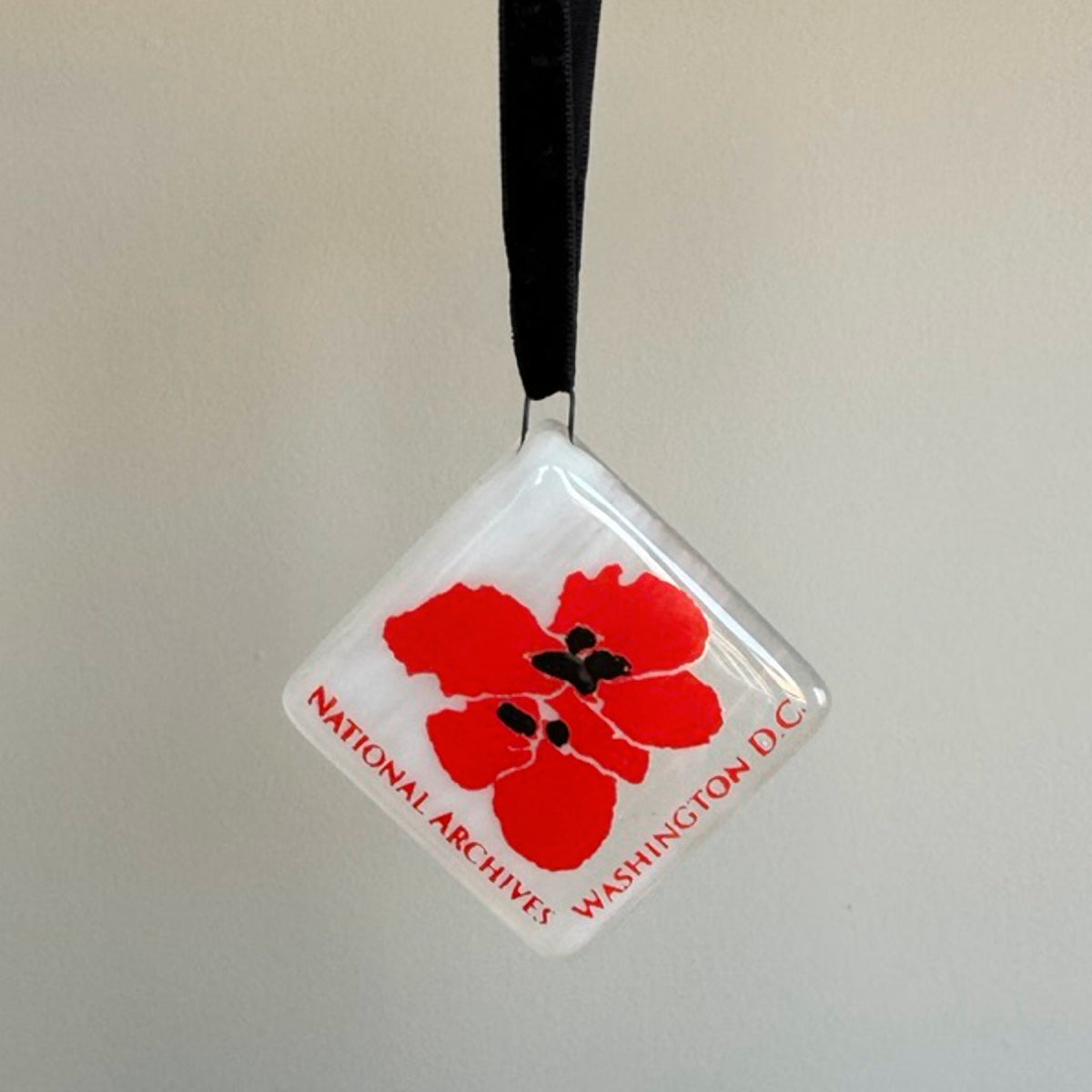 Cherry Blossom Fused Glass Ornament - Handmade Japanese Style Decorative Hanging Decor for Home, Garden & Wedding - Perfect for Spring Decorations, Gifts & Party Favors