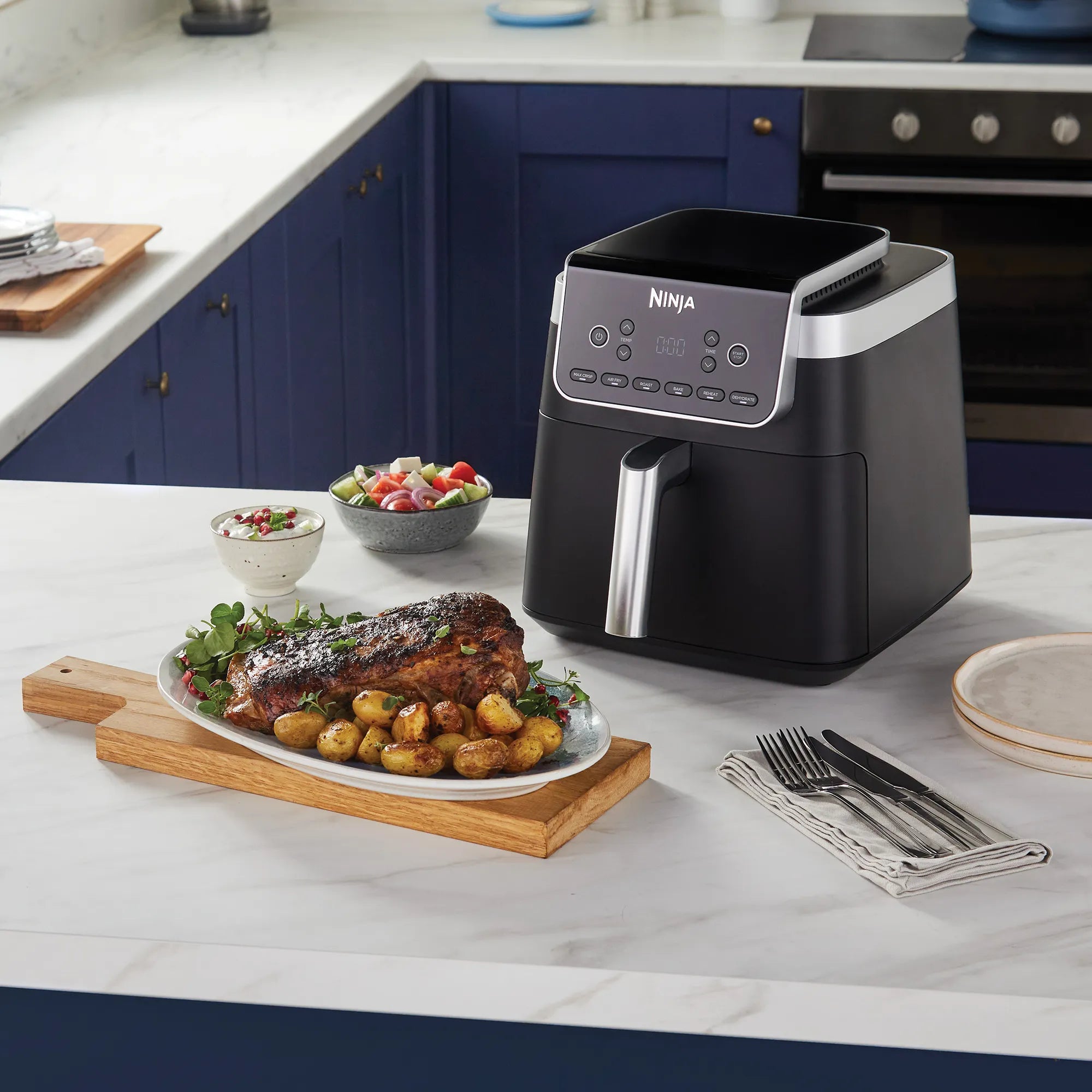 Ninja Air Fryer Pro XL 6.2L Large Capacity Digital Air Fryer for Healthy Cooking - Perfect for Family Meals, Snacks, and Quick Meals