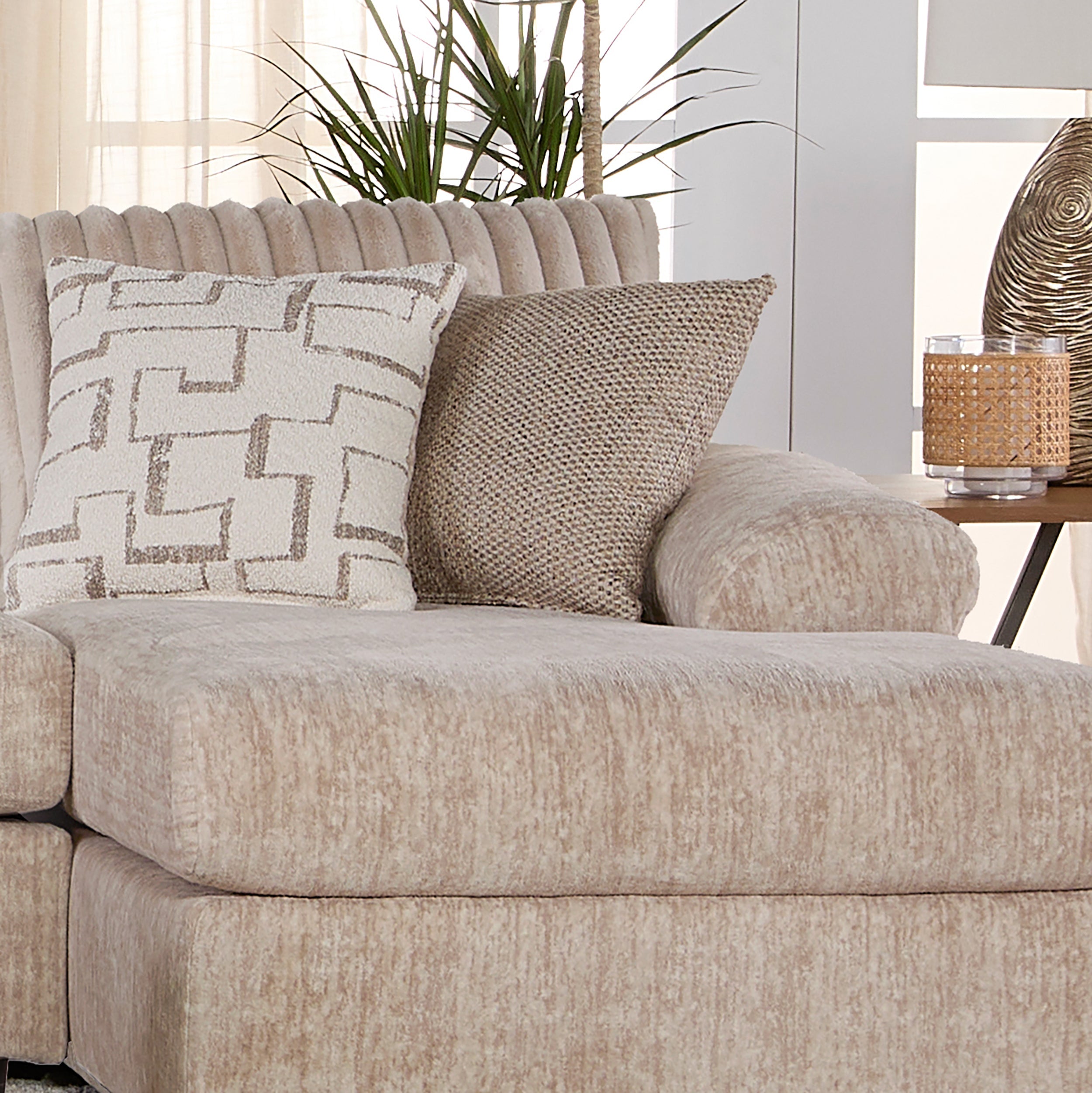 Roundhill Furniture Nason Wide Wale Corduroy Sectional Sofa Chaise - Modern L-Shaped Couch with Chaise Lounge for Living Room, Family Room & Home Theater Comfort