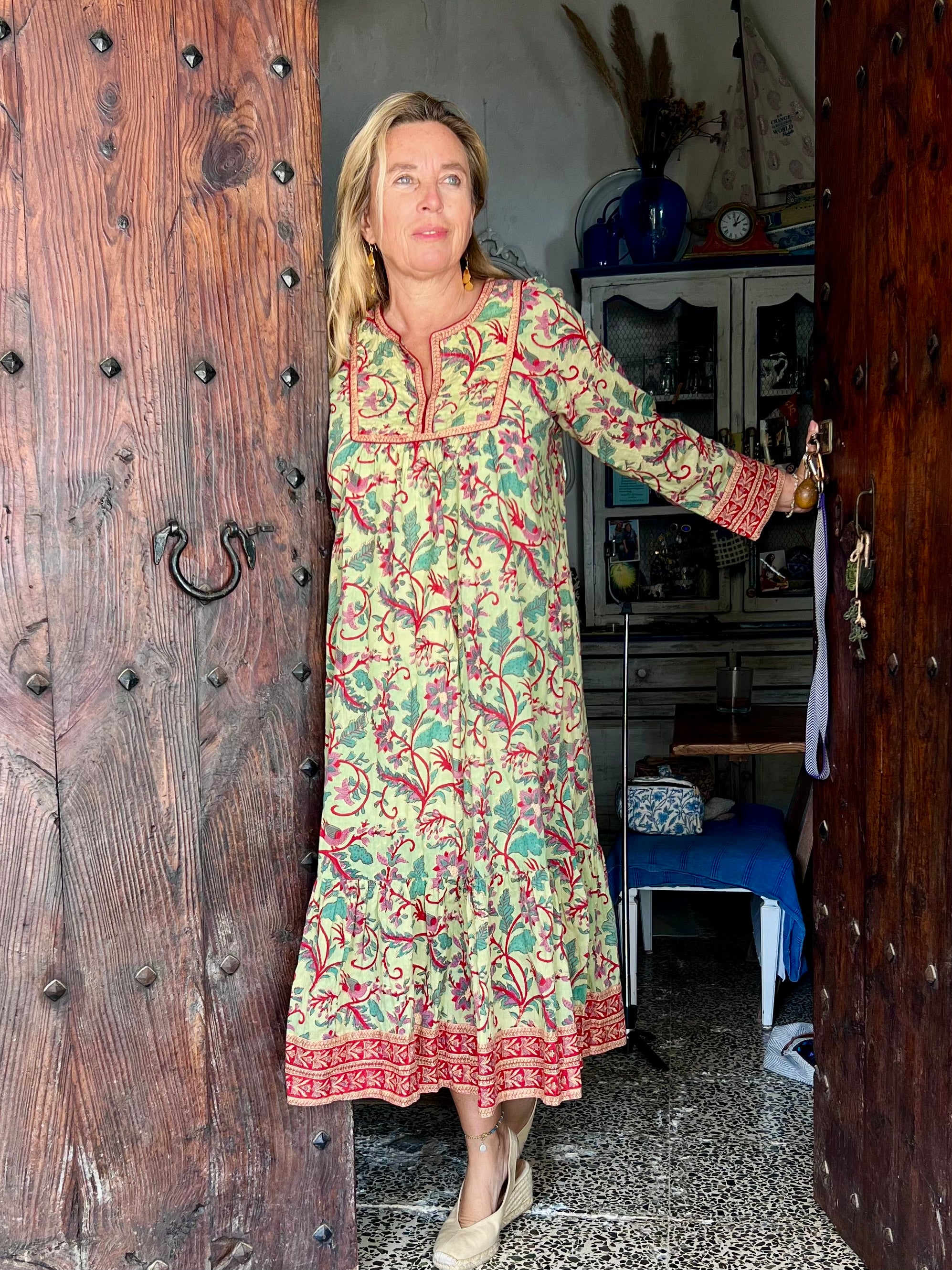 Vintage Boho Dress in Green and Red - Perfect for Festivals, Parties & Casual Boho-Chic Outfits