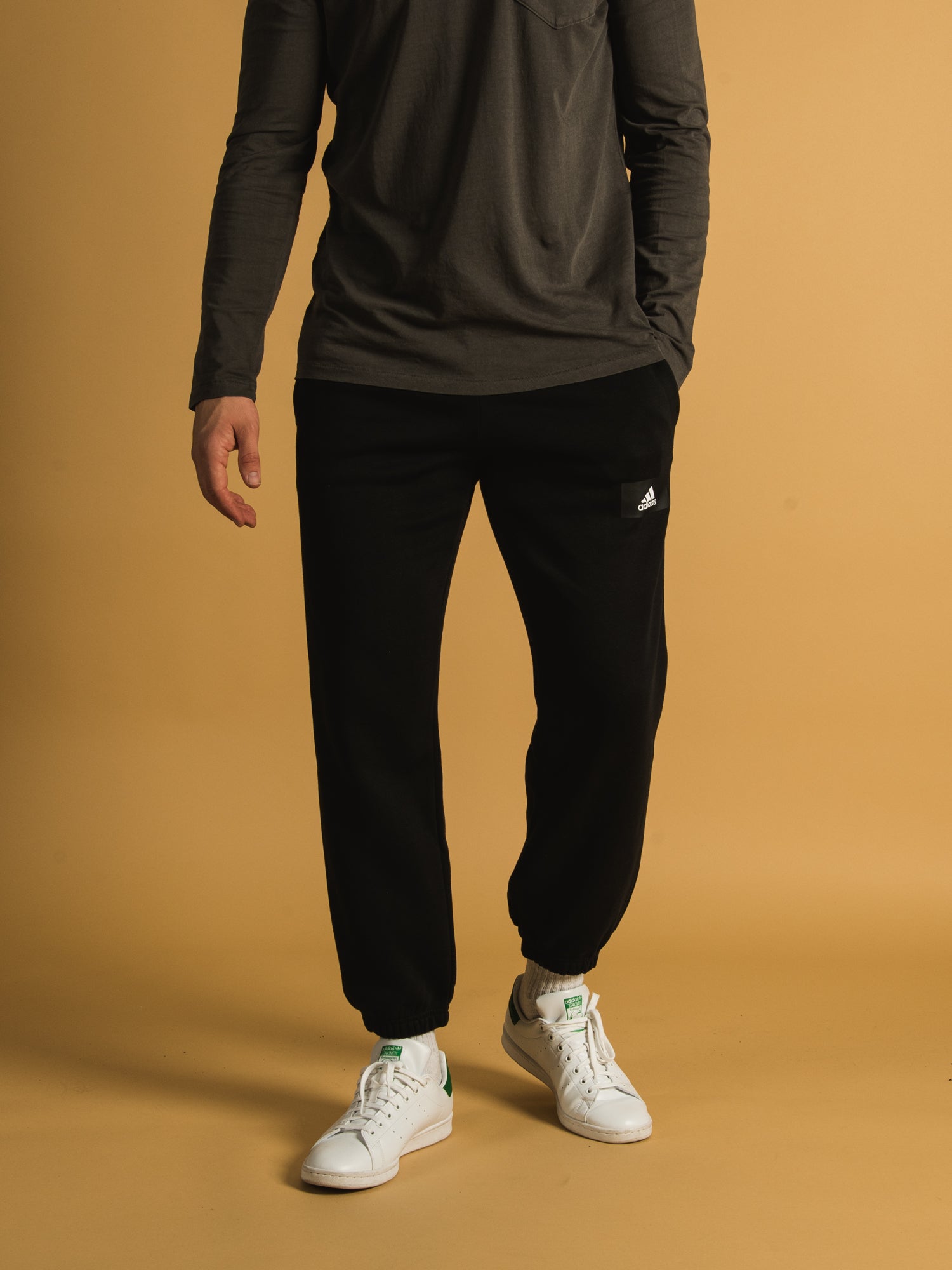 Adidas Favorite Sweatpants for Men & Women - Comfortable Fleece Joggers for Casual Wear, Gym & Lounge - Clearance Sale