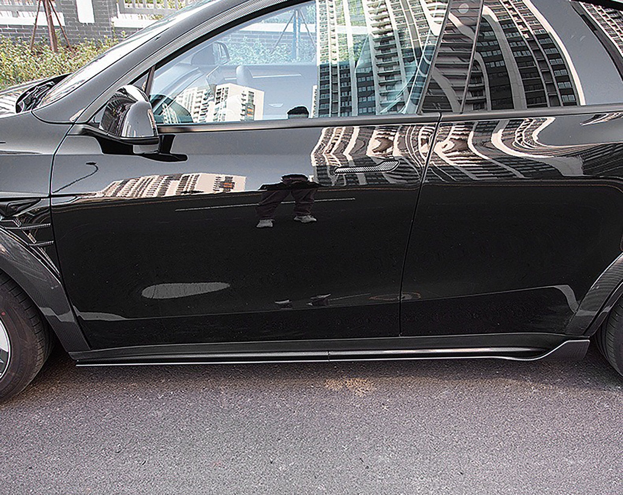High-Quality ABS Plastic Side Skirts for Tesla Model Y 2020-2023 - Durable & Stylish Car Body Kit - Perfect for Sporty Look & Vehicle Protection