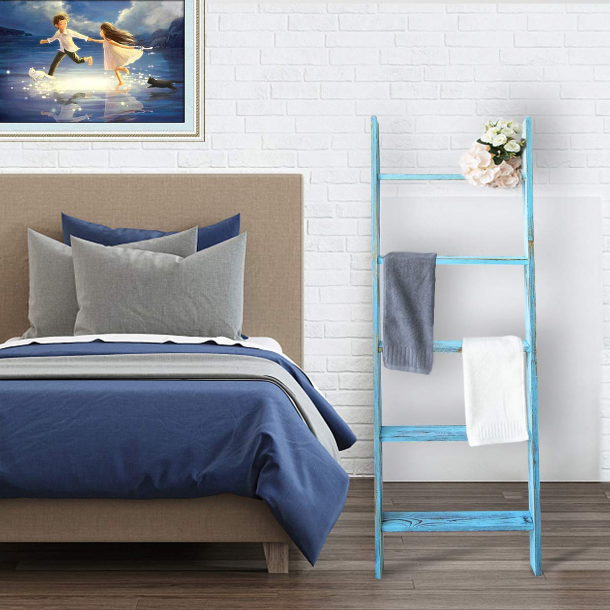 5-Tier Wooden Blanket Ladder for Living Room - Wall Leaning Storage Shelf, Farmhouse Decor Quilt Rack | Perfect for Cozy Blanket Display, Bedroom Organization & Rustic Home Decor