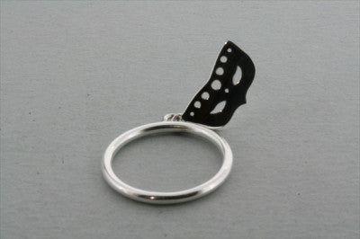 Elegant Charm Ring for Masquerade Balls - Perfect for Costume Parties, Halloween & Formal Events