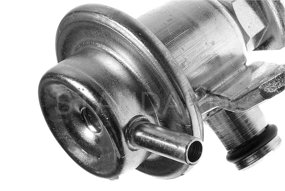 Standard Motor Products PR51 Fuel Pressure Regulator - High Performance Replacement for Automotive & Small Engine Applications - Perfect for Fuel System Maintenance & Repair