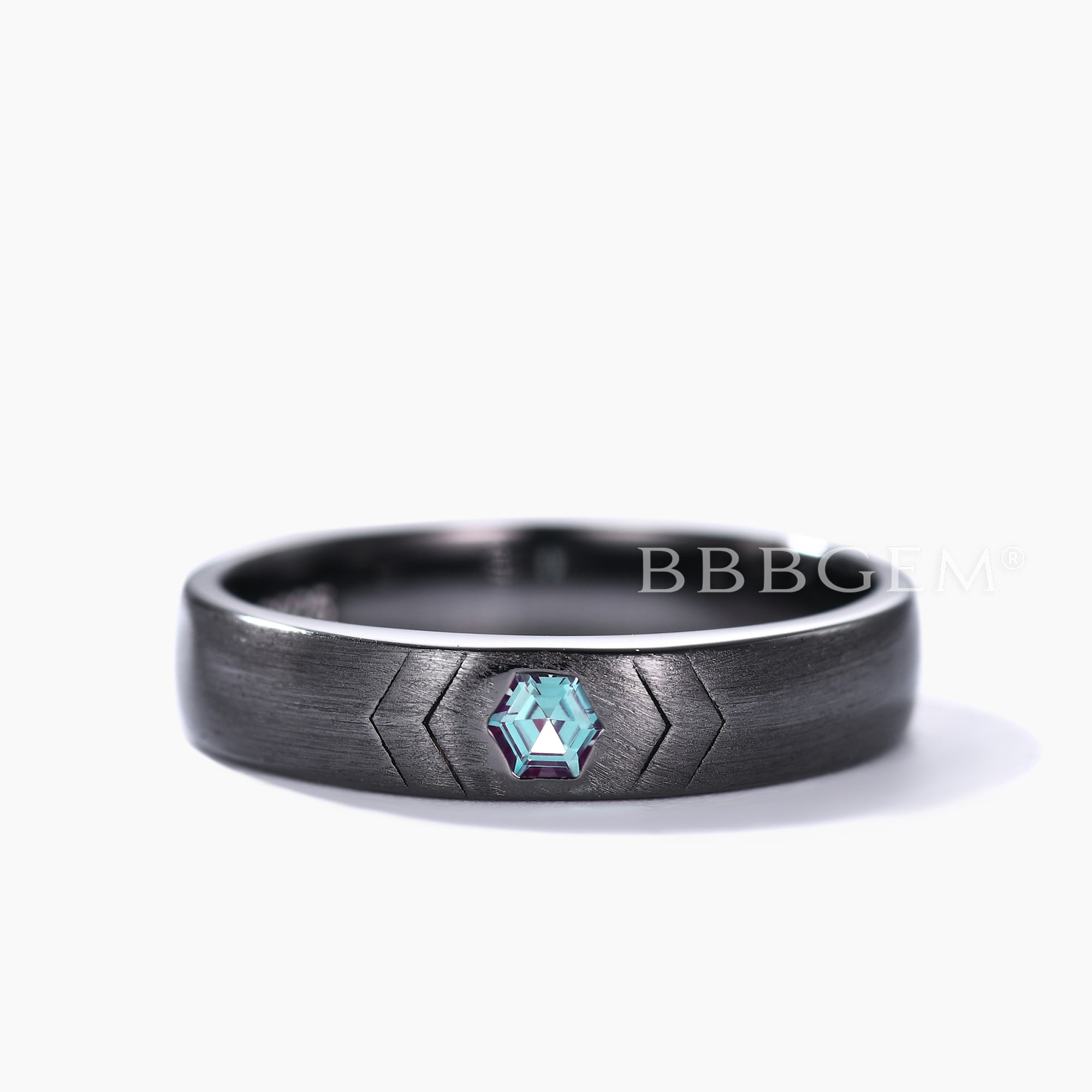 Black Gold 4mm Hexagon Cut Alexandrite Men's Wedding Ring - Matte Brushed Finish for Men's Jewelry, Anniversary Gift & Engagement Ring - Perfect for Weddings, Proposals & Special Occasions