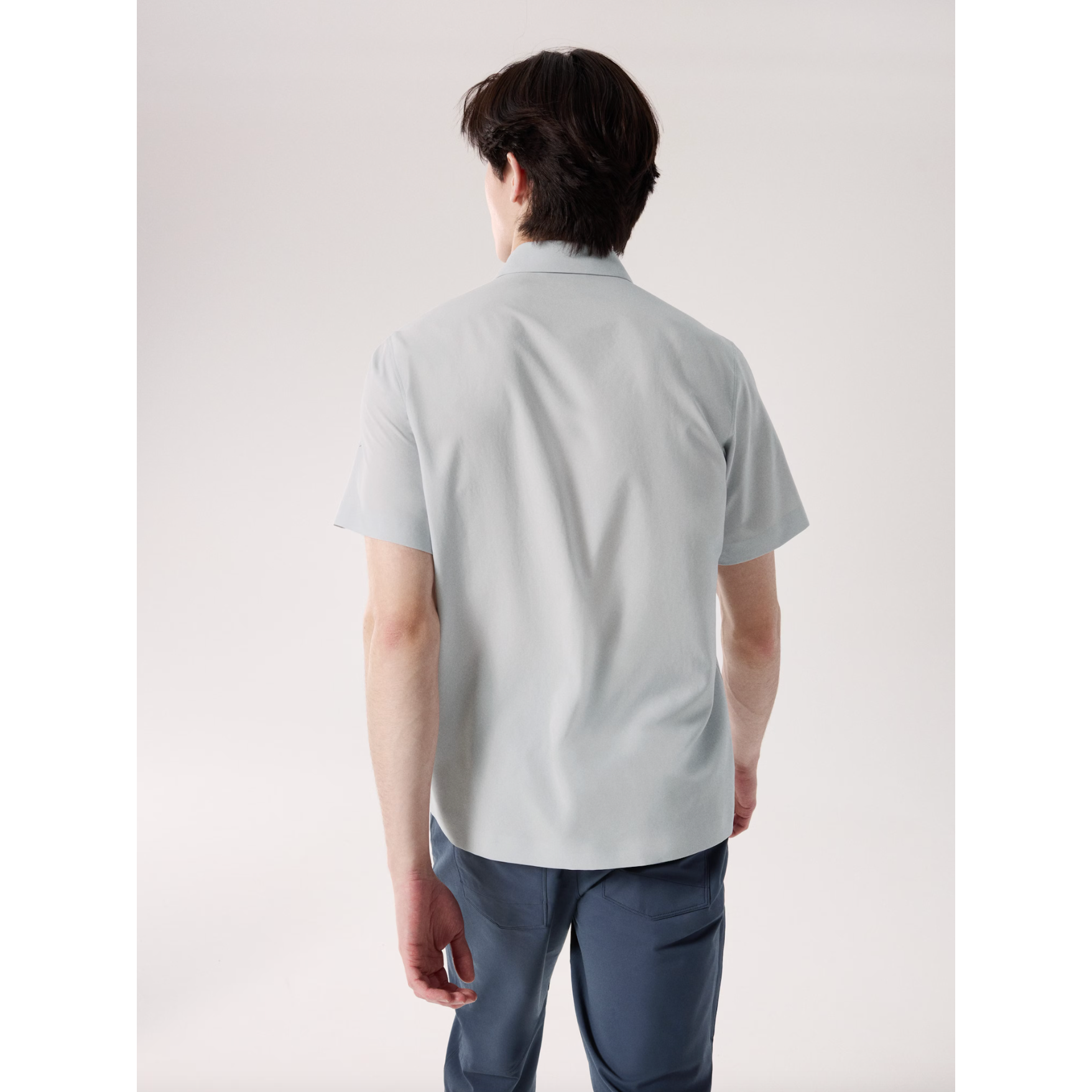 Arc'teryx Men's Skyline Short Sleeve Shirt - Lightweight, Breathable & Quick-Drying for Hiking & Outdoor Adventures