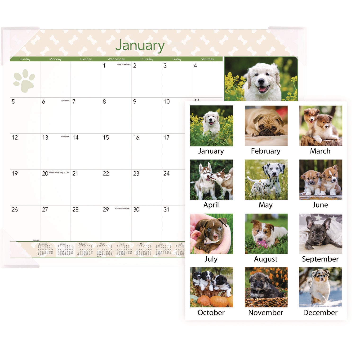 AT A GLANCE® 2025 Monthly Desk Calendar with Adorable Puppies Photography - 22 x 17 Inches, White Sheets & Clear Corners (January to December) - Perfect for Office, Home, or Gift Giving