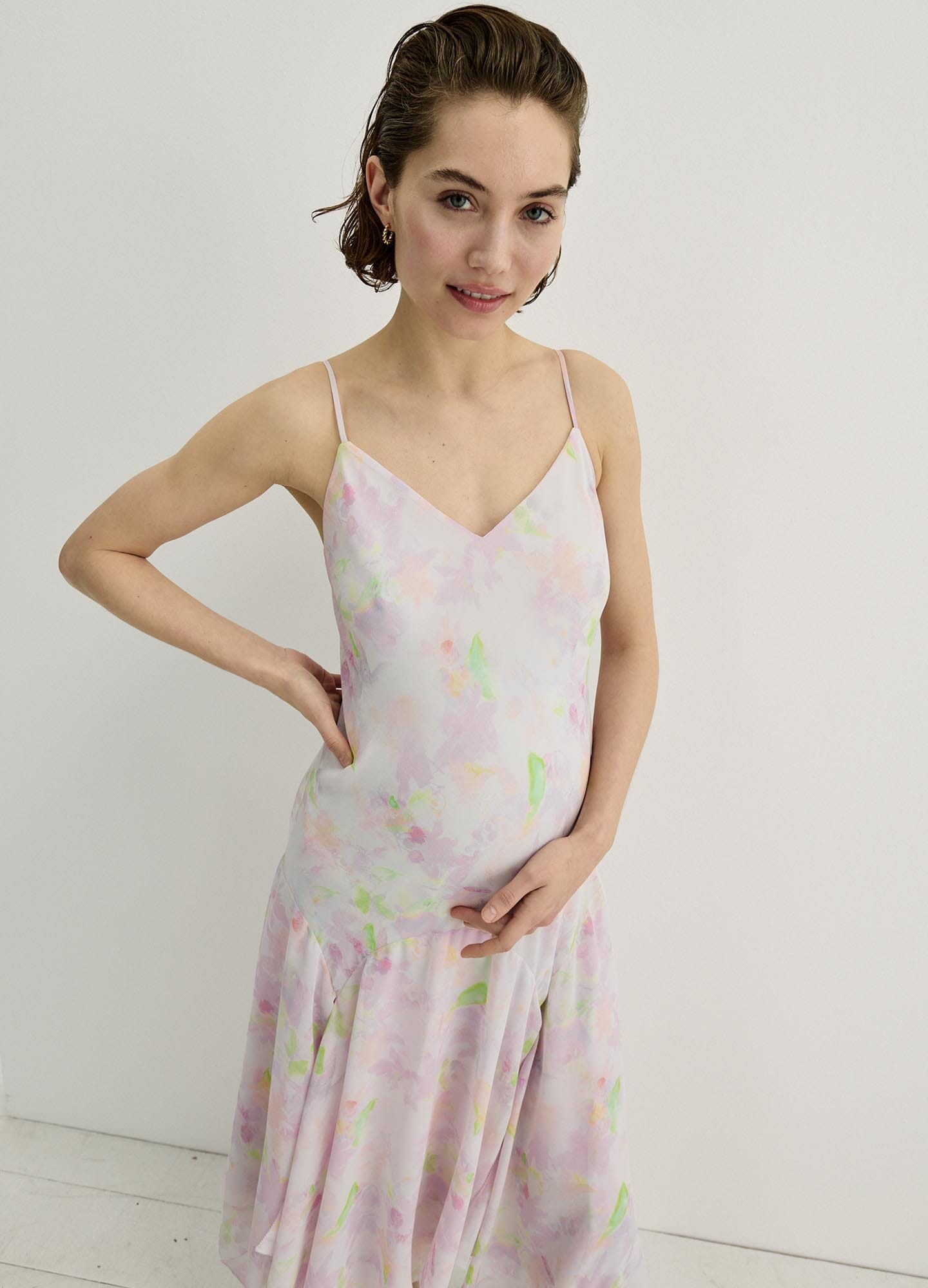 The Annette Dress - Elegant Women's Floral Midi Dress for Casual & Party Wear | Perfect for Summer, Weddings & Date Nights
