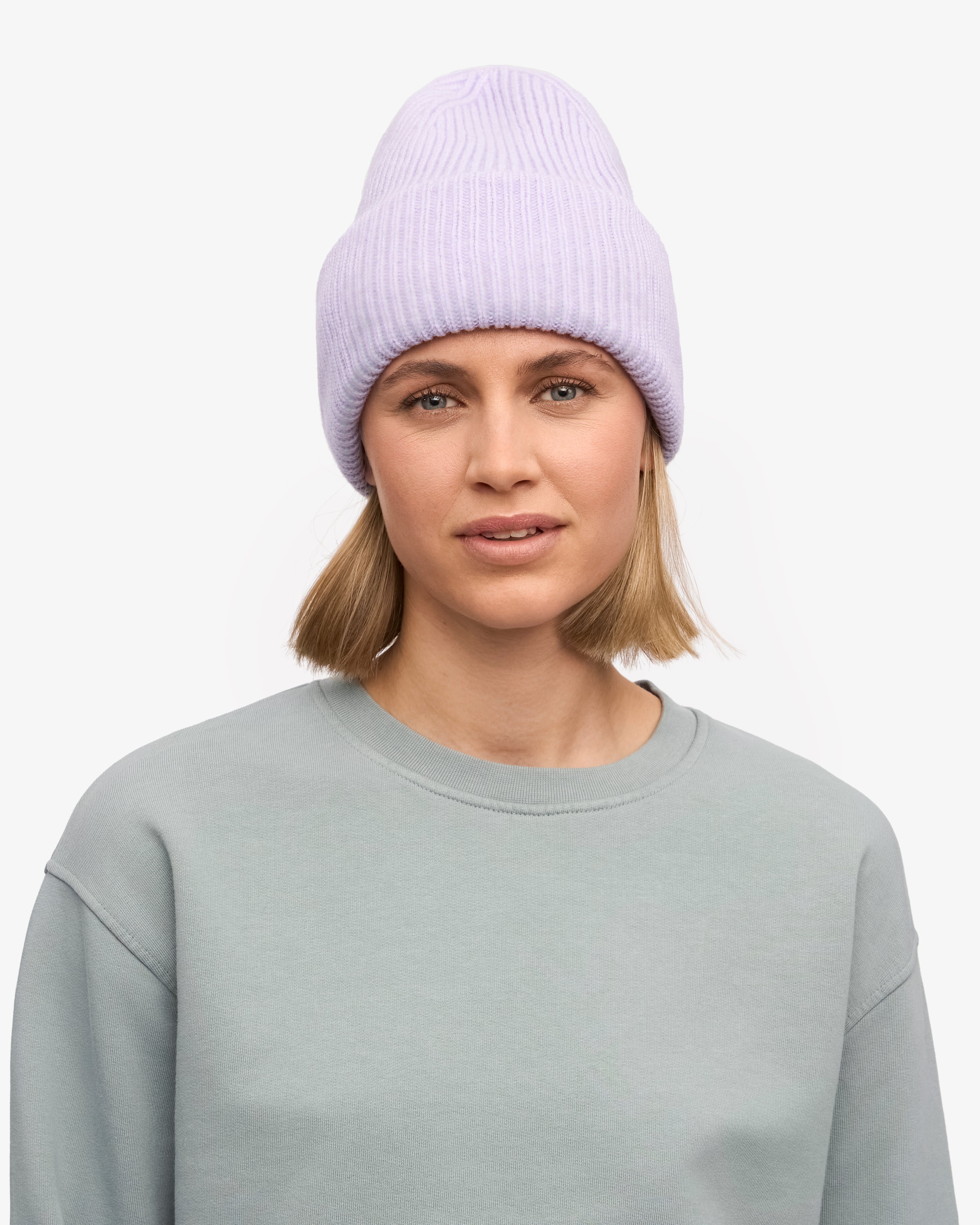 Soft Lavender Merino Wool Beanie - Warm Winter Hat for Women & Men - Perfect for Skiing, Hiking & Outdoor Activities
