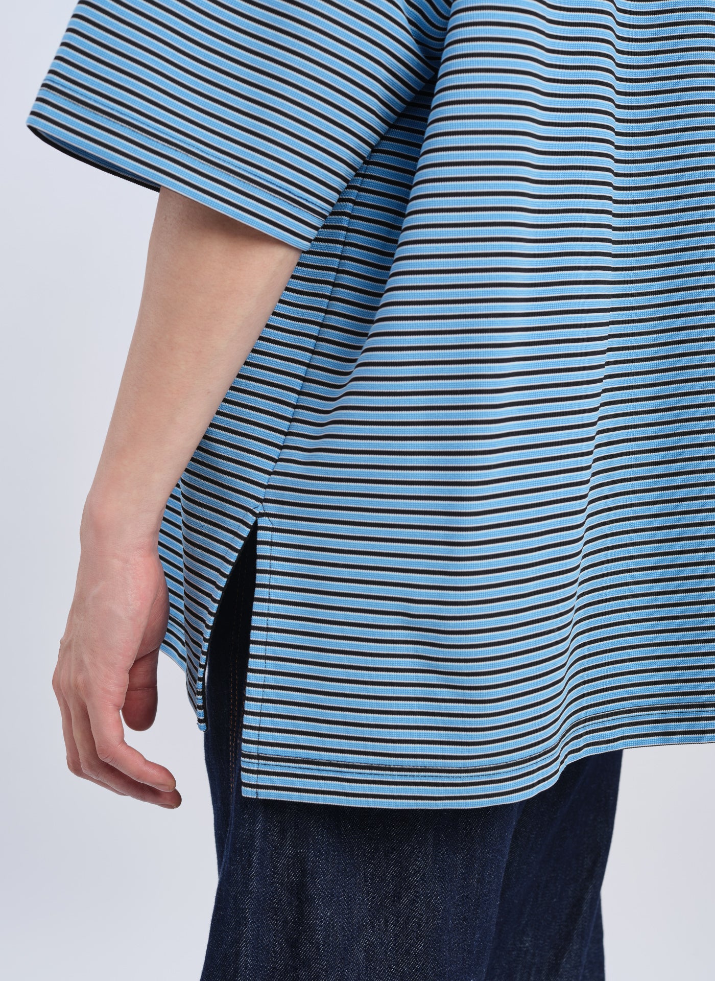 Stylish Jacquard Short Sleeve Border Top (T03) - Women's Floral Print Blouse for Casual Wear, Summer Outfits & Office Attire