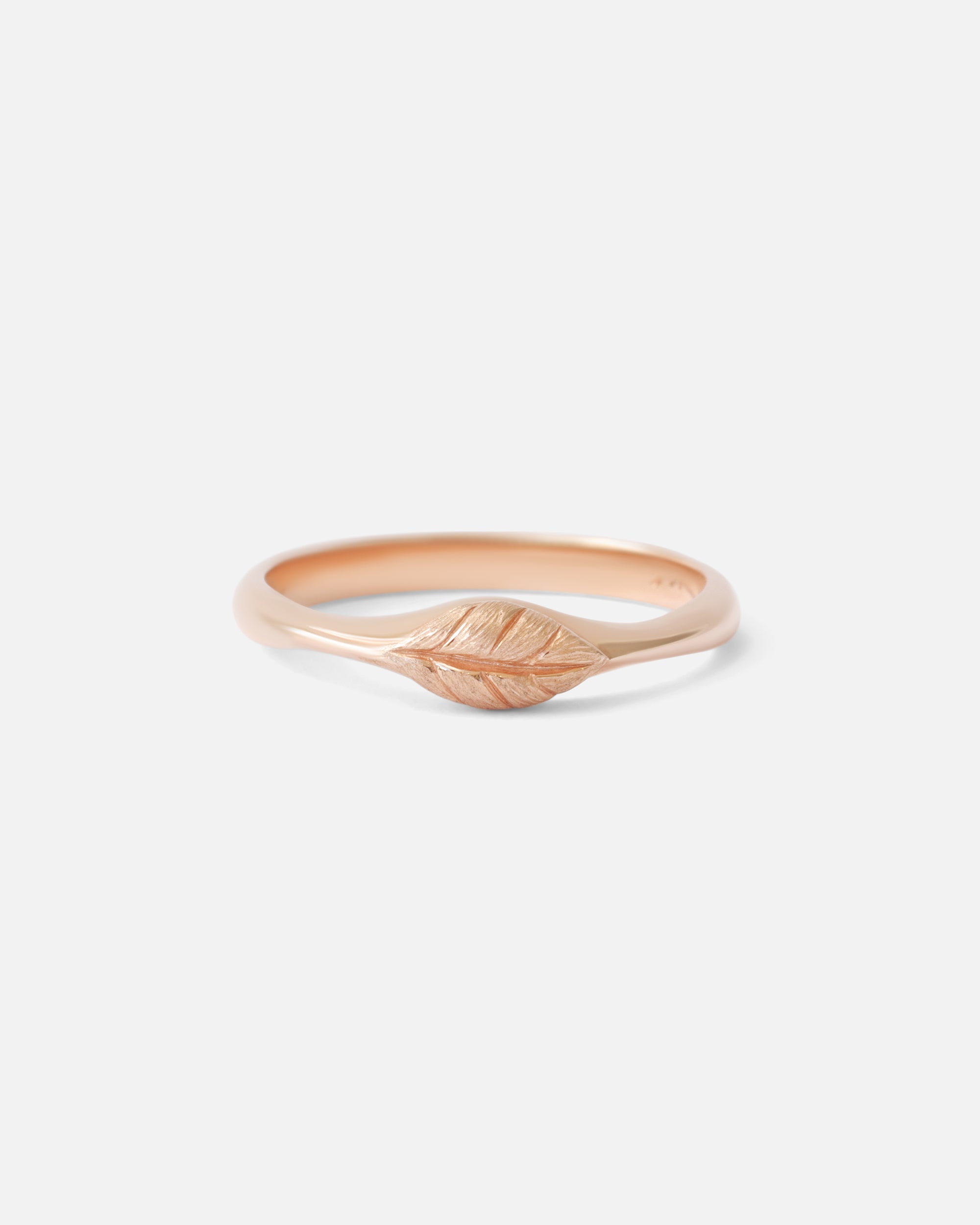 Single Leaf Stacker Ring - Elegant Minimalist Stackable Band for Women - Perfect for Everyday Wear, Layering & Gift Giving