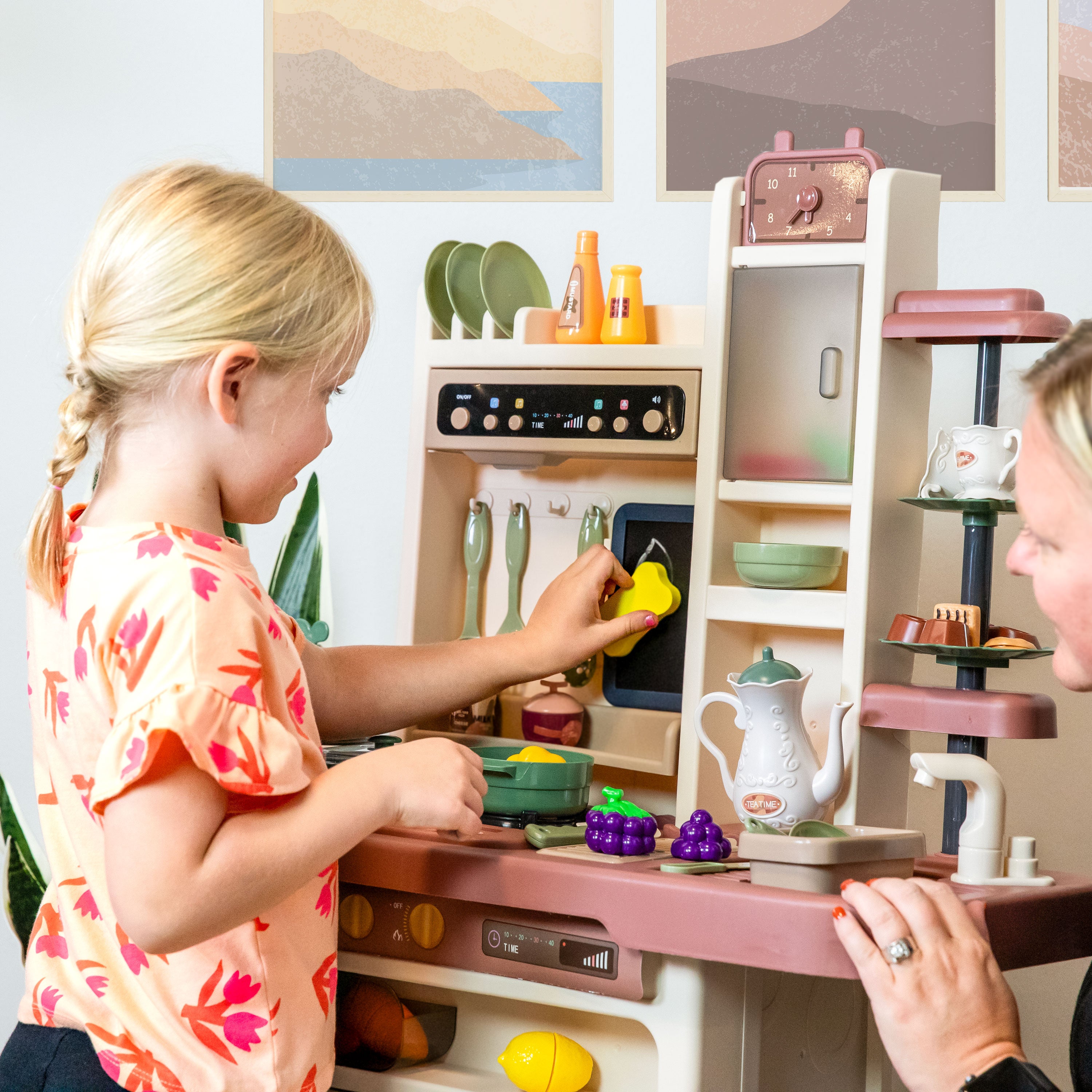 Sunnydaze Mini Meals Kitchen Playset with Sounds, Lights & Effects - Interactive Pretend Play Toy for Kids, Perfect for Role-Playing & Early Learning Activities