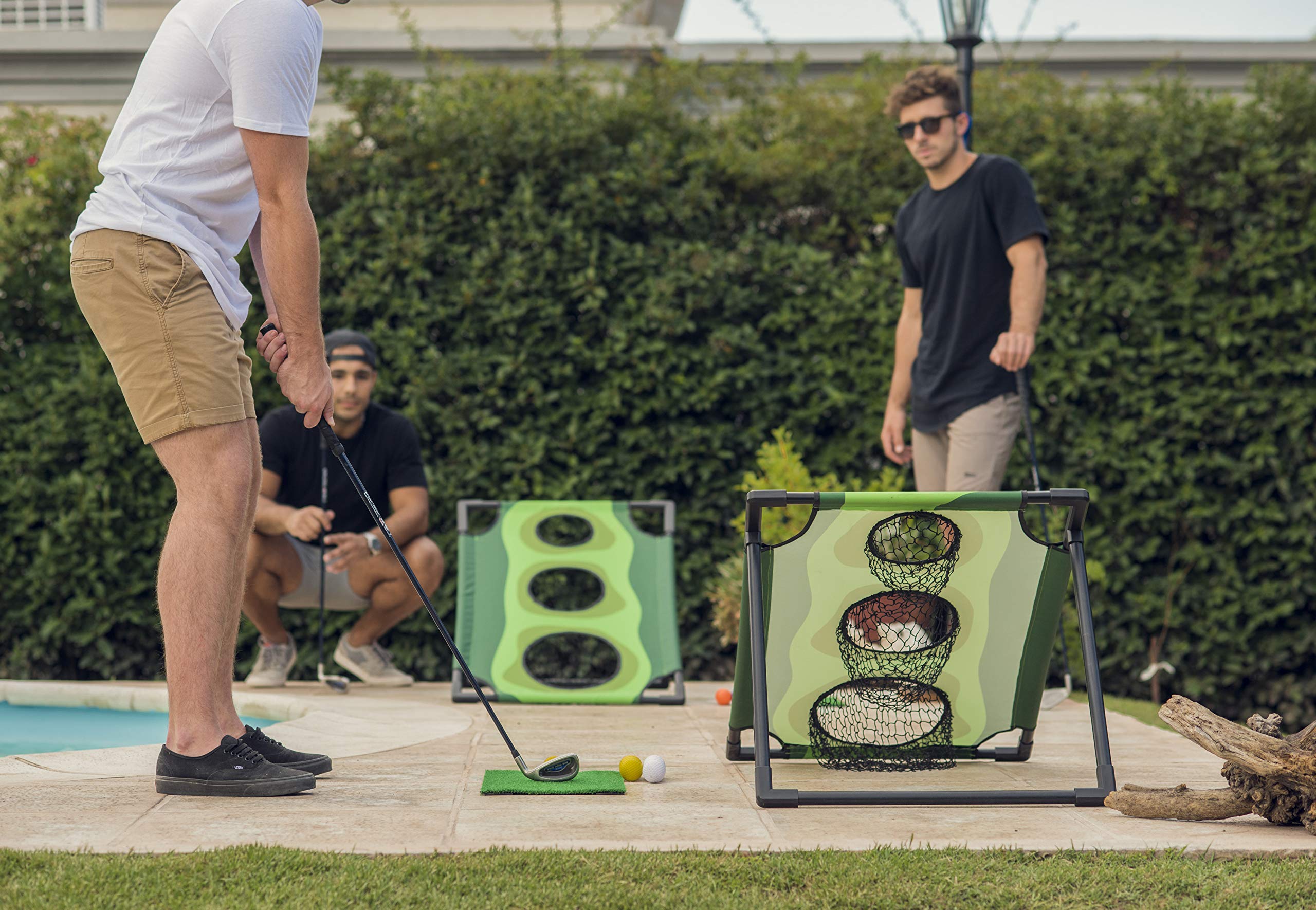 Par 1 Backyard Golf Cornhole Game Set - Perfect Golf Gift for Men & Adults - Indoor/Outdoor Golf Chipping Practice Equipment - Fun Golf Training Accessories for Backyard Parties & Game Nights