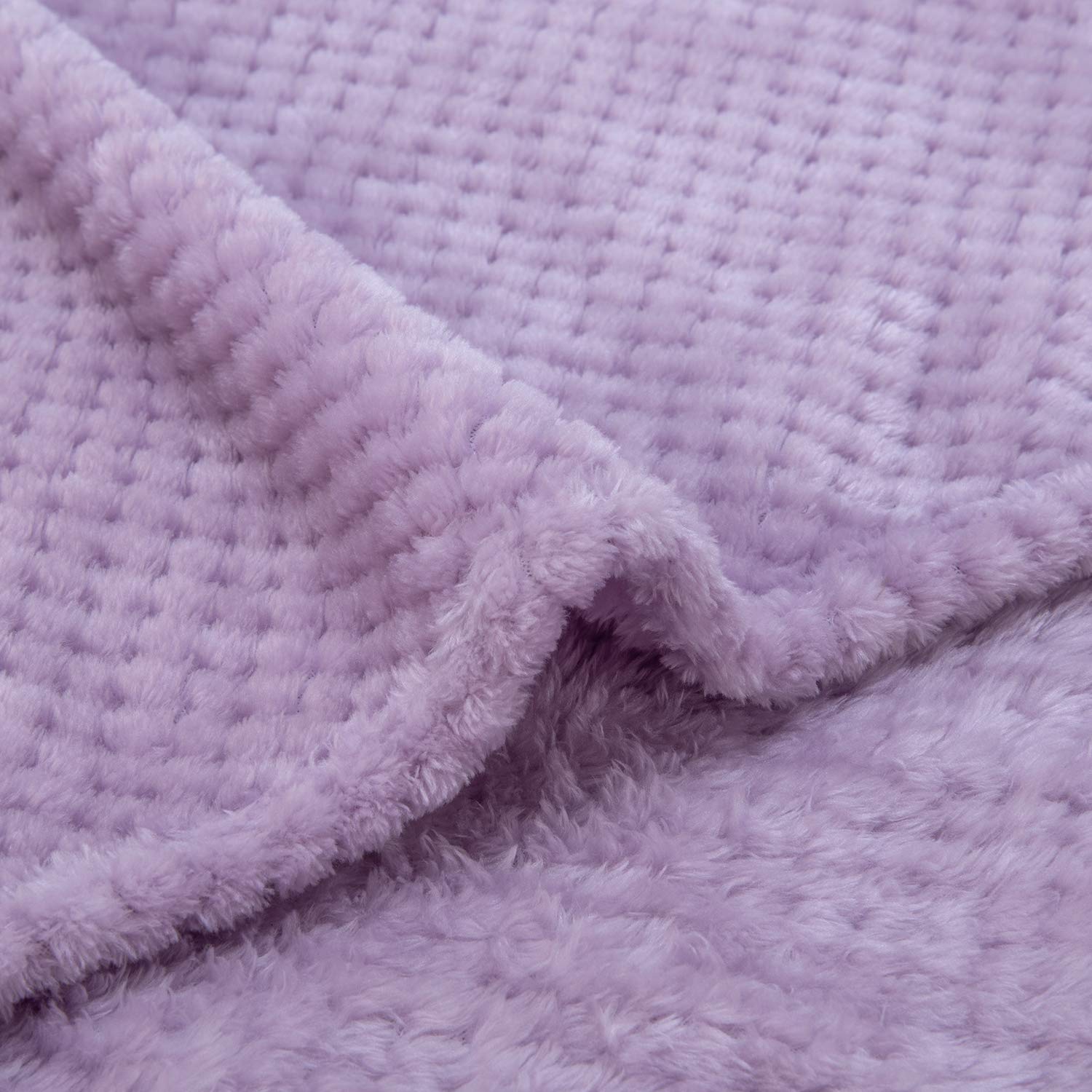 Warm Pet Blanket for Dogs & Cats - Soft Fleece Throw for Bed, Couch & Travel