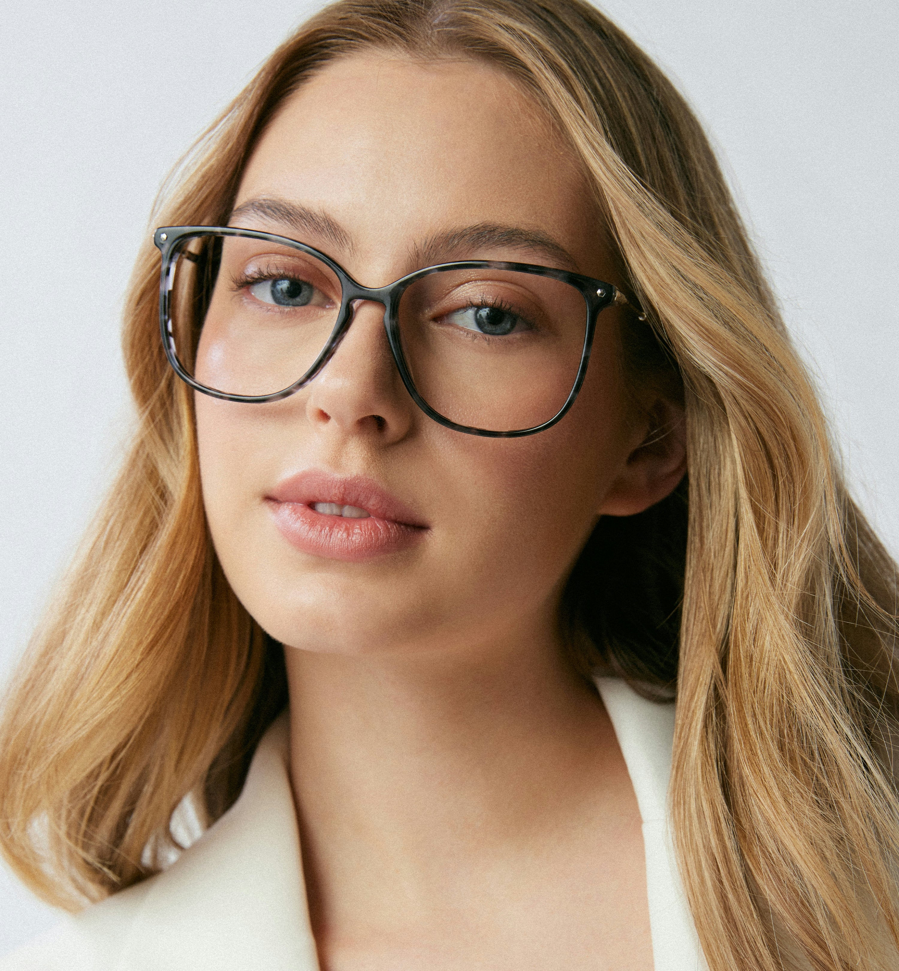 Sonia Fashion Sunglasses for Women - UV Protection Polarized Shades - Perfect for Beach, Driving & Outdoor Activities