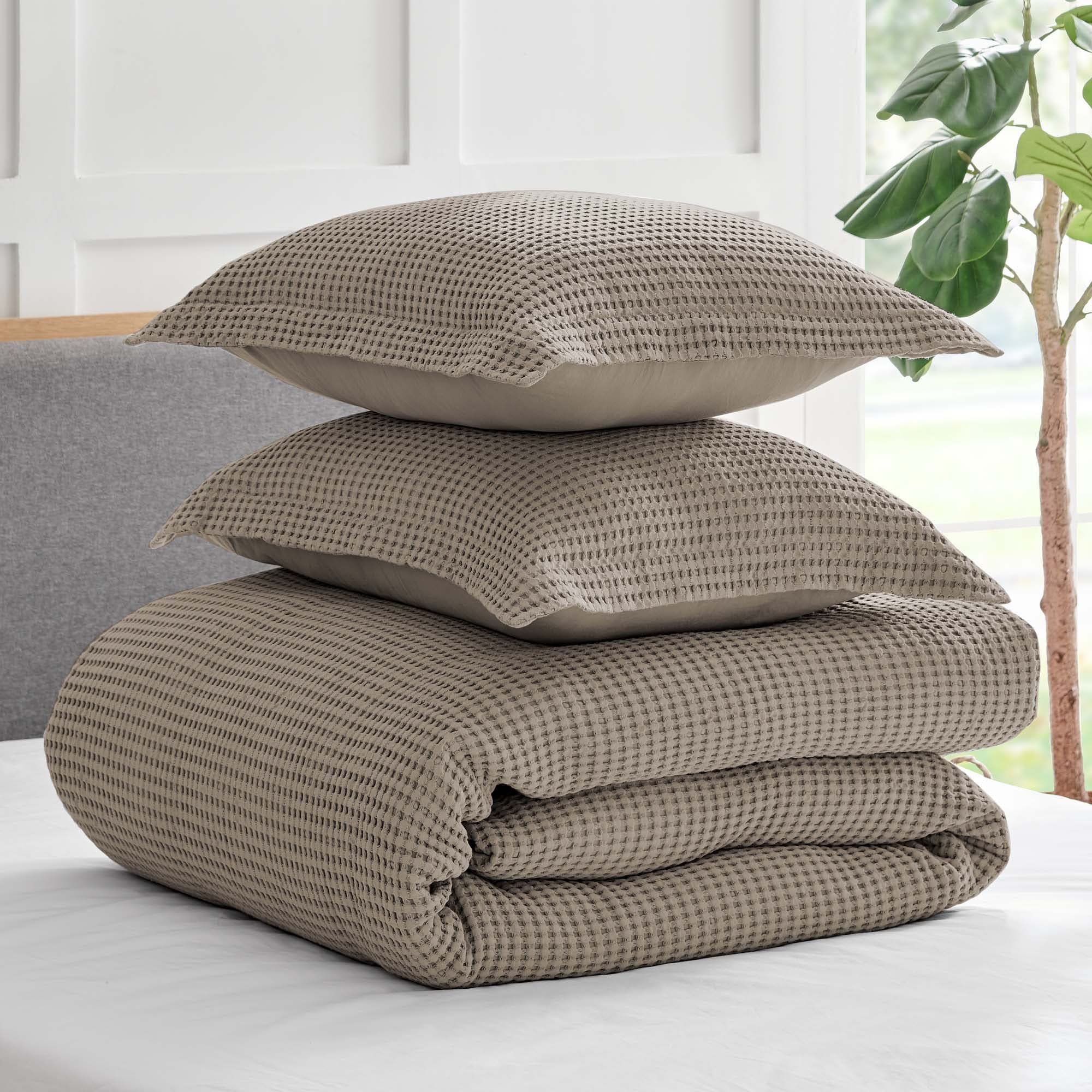 Levtex Home Mills Waffle Beige Fawn Duvet Cover Set - Full/Queen Size (90
