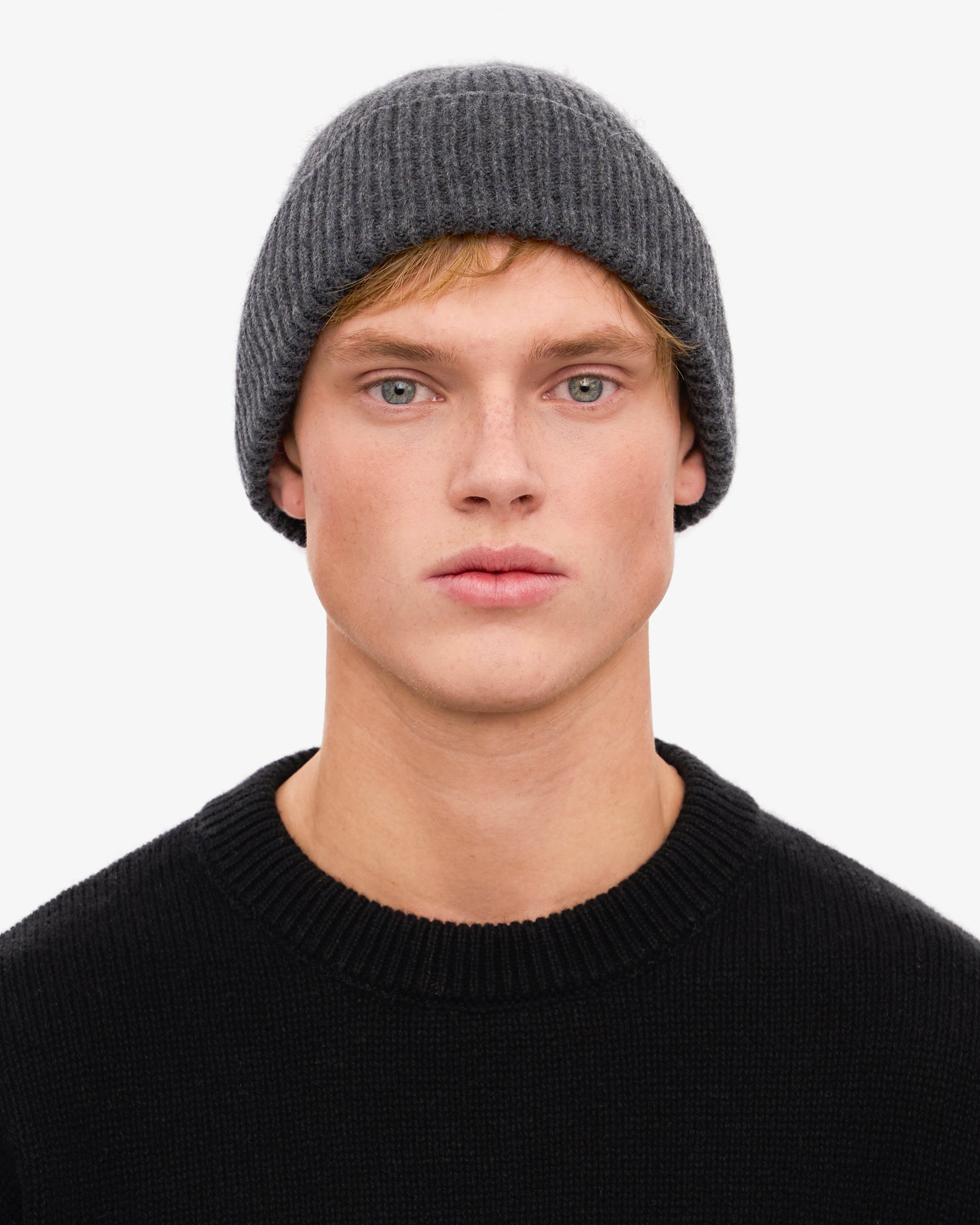 Premium Merino Wool Beanie for Men & Women - Soft Warm Winter Hat in Lava Grey - Perfect for Skiing, Hiking & Outdoor Activities