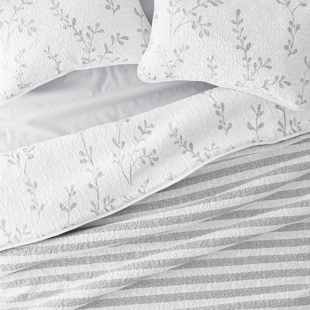 3 Piece Quilted Coverlet Sets - Queen Size Bedding Set with Matching Pillow Shams | Soft & Cozy All-Season Comforter Alternative | Perfect for Master Bedroom, Guest Room & Dorm Decor
