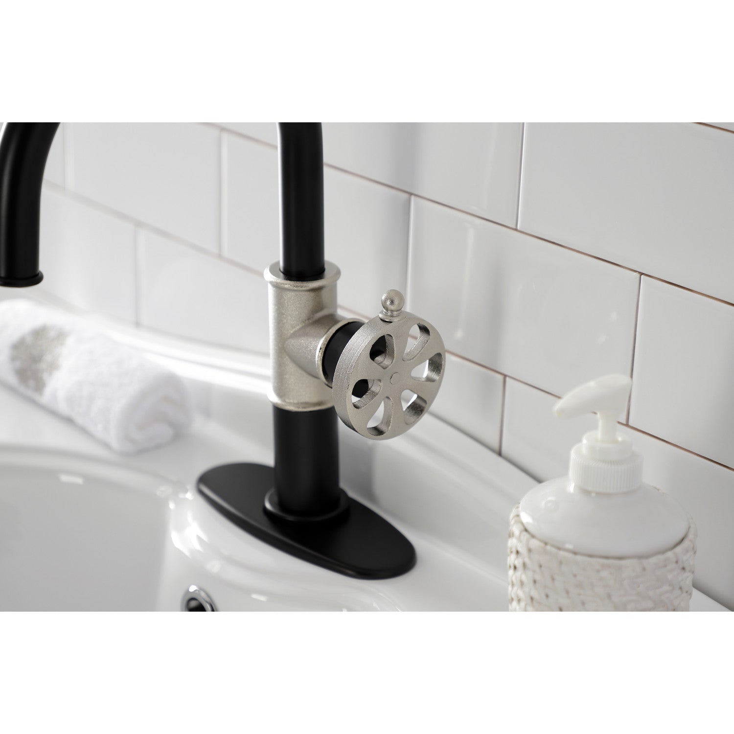 Belknap KSD2236RX Single Handle 1-Hole Bathroom Sink Faucet with Deck Plate & Push Pop-Up Drain - Matte Black/Polished Nickel Finish for Modern Bathroom Renovation & Home Upgrade
