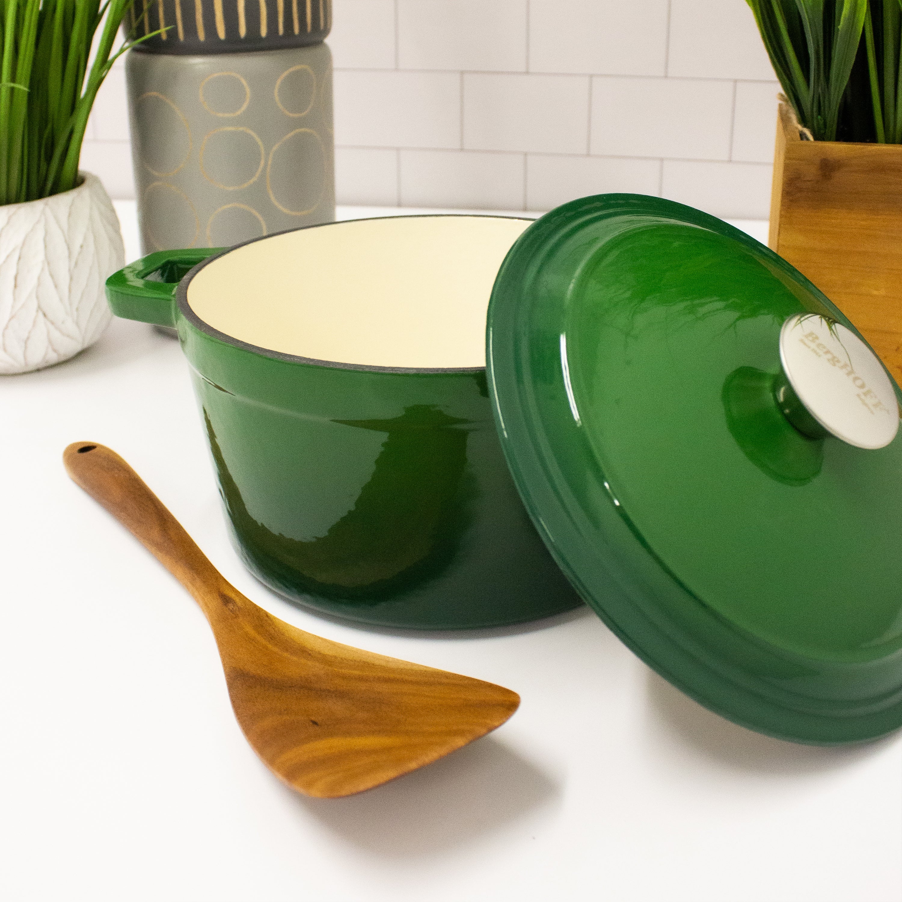 BergHOFF Neo 3-Piece Cast Iron Cookware Set - 10.5