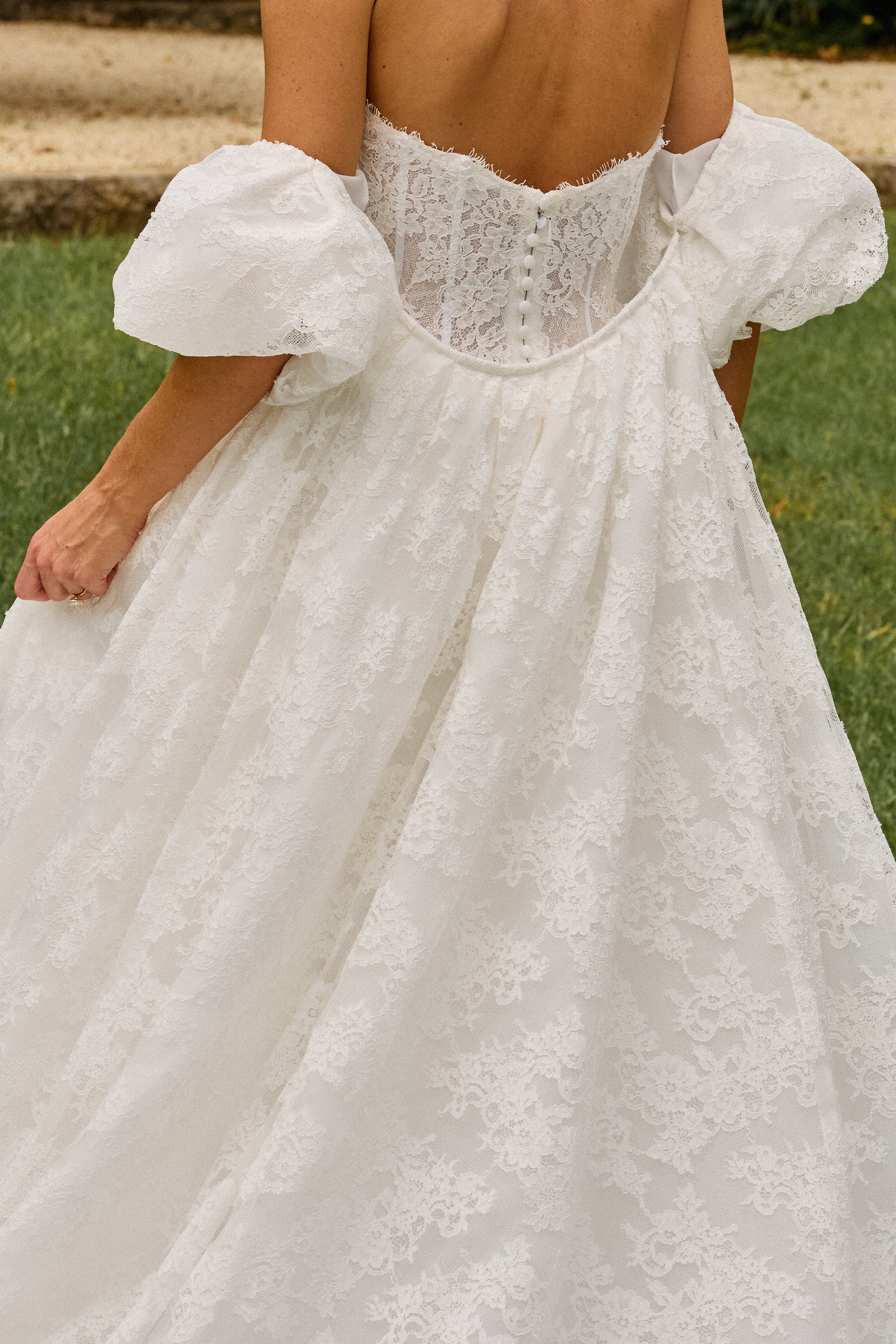 PRIM CAPE | Ready-to-Wear Fashion Cape for Women | Perfect for Evening Events, Weddings & Special Occasions