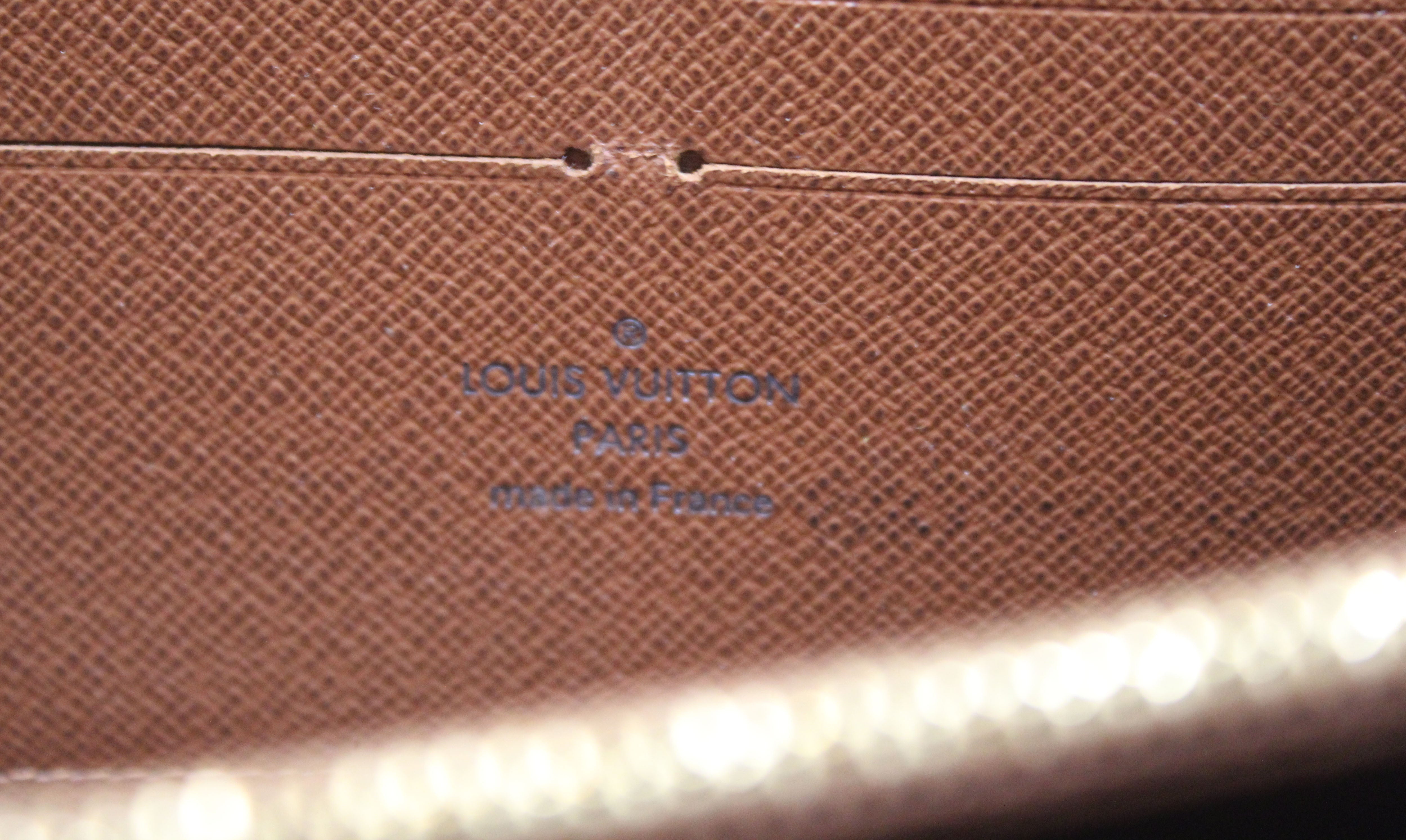 Authentic Louis Vuitton Monogram Canvas Zippy Wallet - Genuine Leather Brown Interior for Men & Women | Luxury Compact Wallet for Travel, Business & Everyday Use