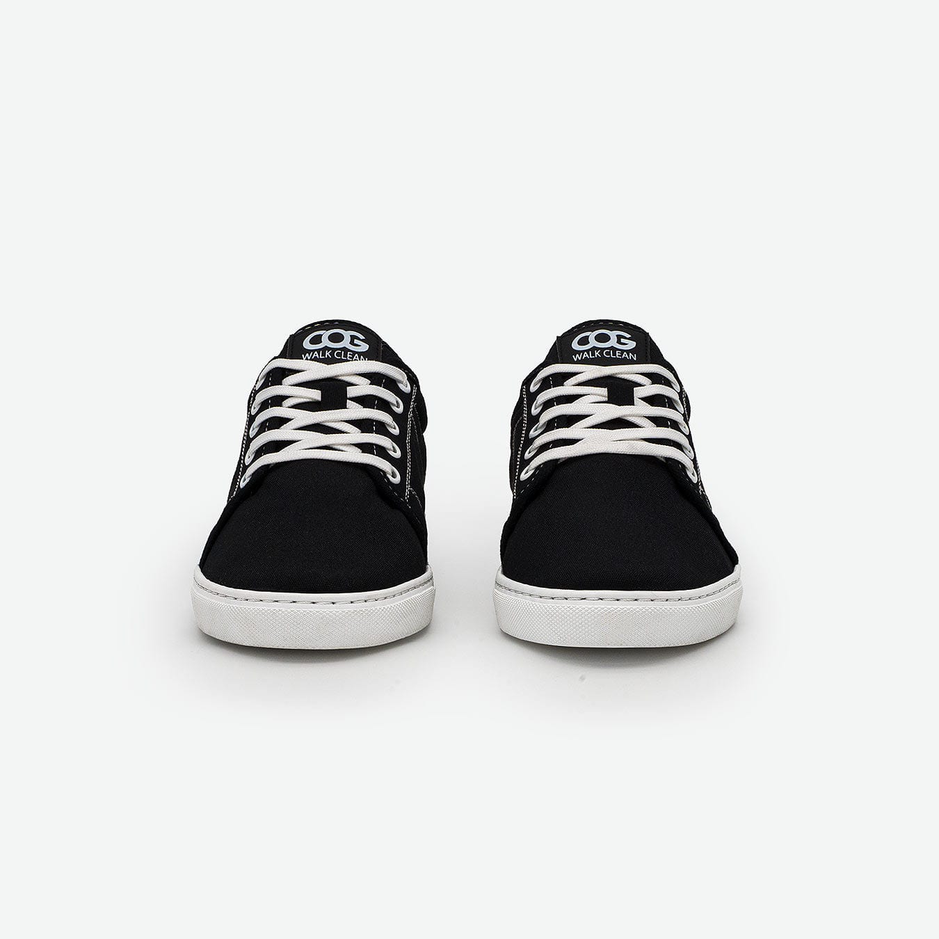 Eco-Friendly Unisex Recycled Canvas Vegan Sneakers - Black & White | Sustainable Fashion for Casual Wear & Outdoor Activities