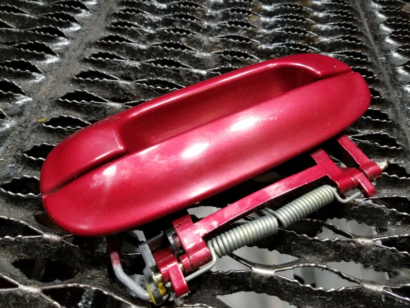 2006-2011 Cadillac DTS Left Rear Driver Side Exterior Door Handle Replacement - OEM Quality for Smooth Door Operation & Vehicle Maintenance