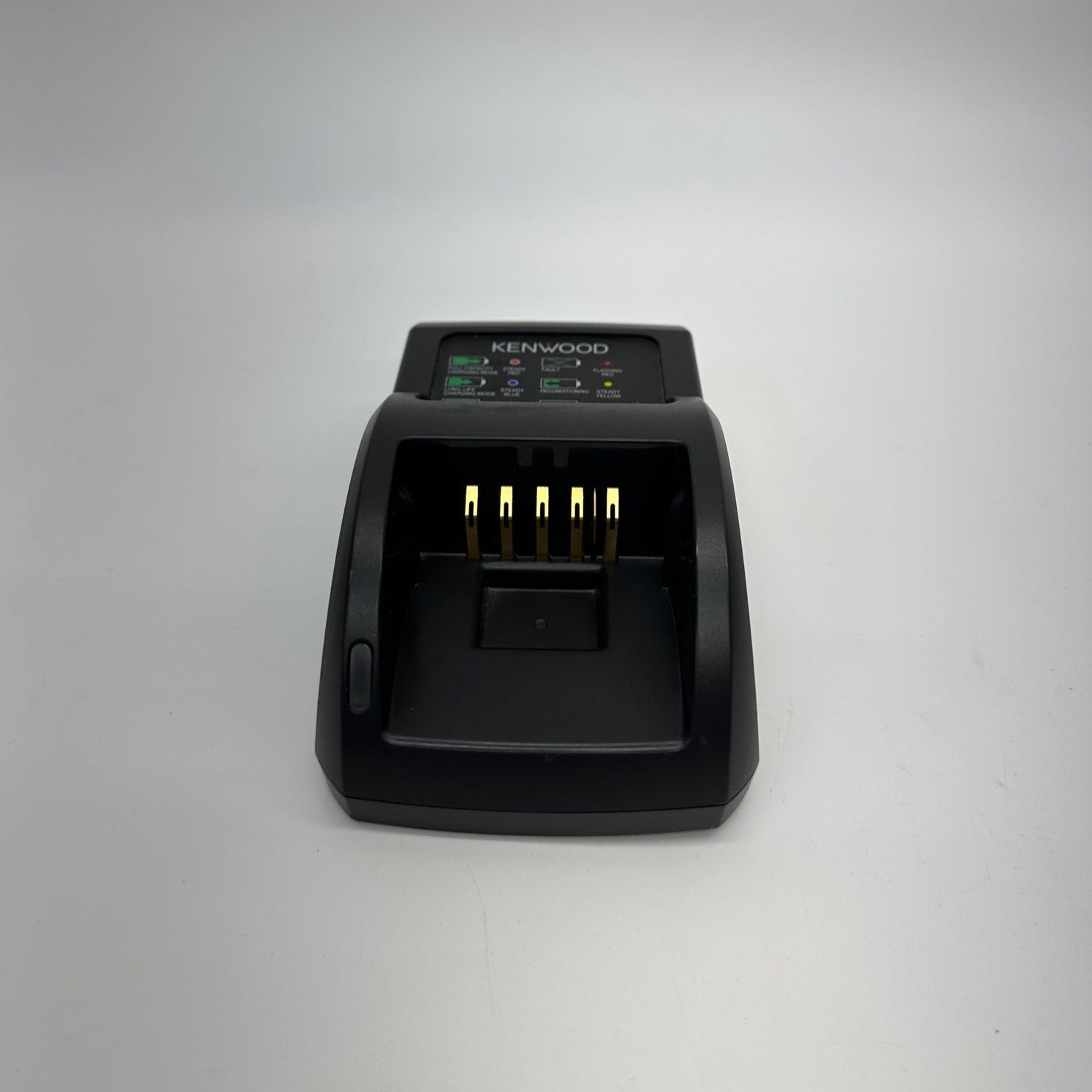 Kenwood KSC Y32 Single Radio Smart Charger - Fast & Reliable Charging for Home, Office, and Car Use