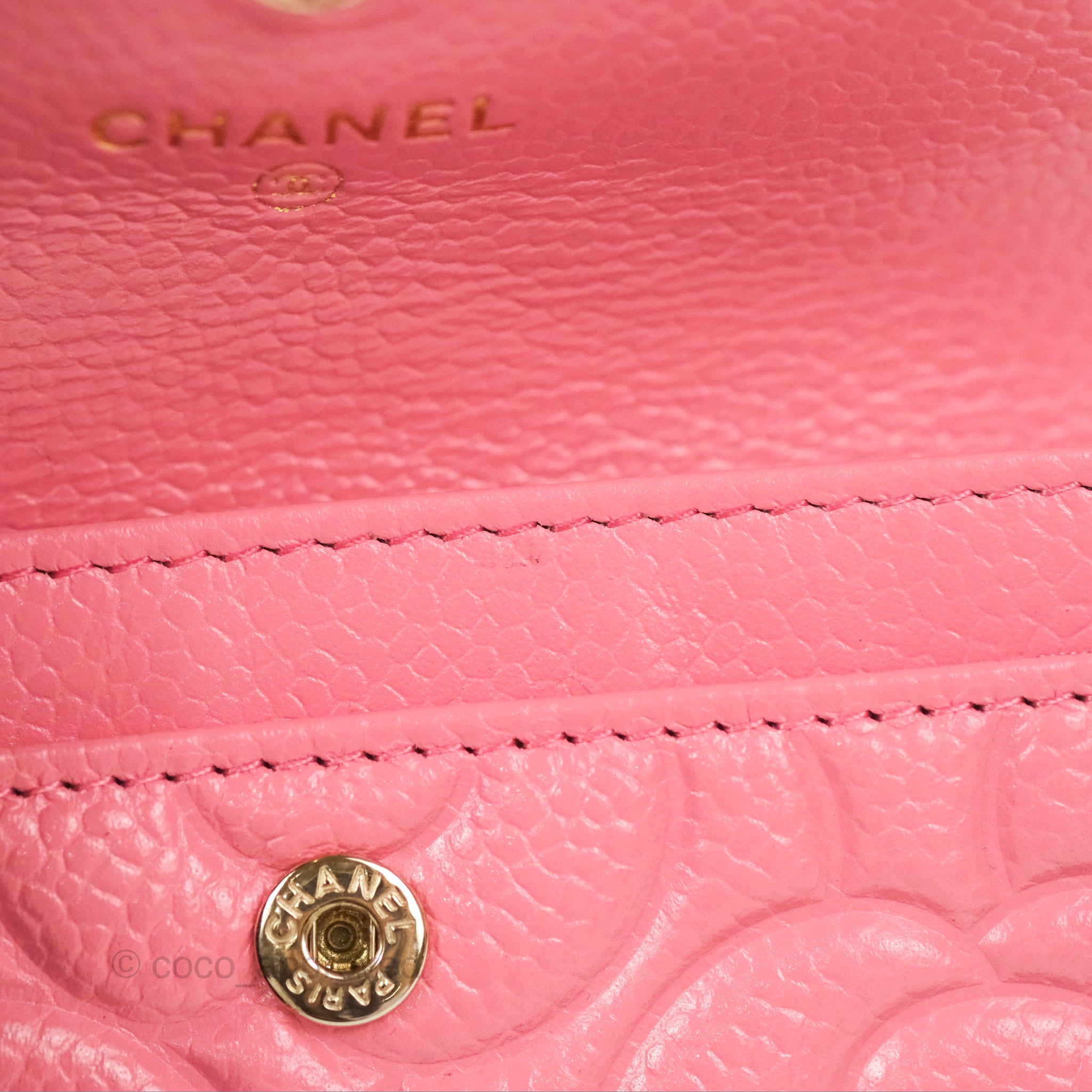 Chanel Camellia Pink Caviar Leather Card Holder with Gold Hardware - Luxury Compact Wallet for Everyday Use & Gift Giving