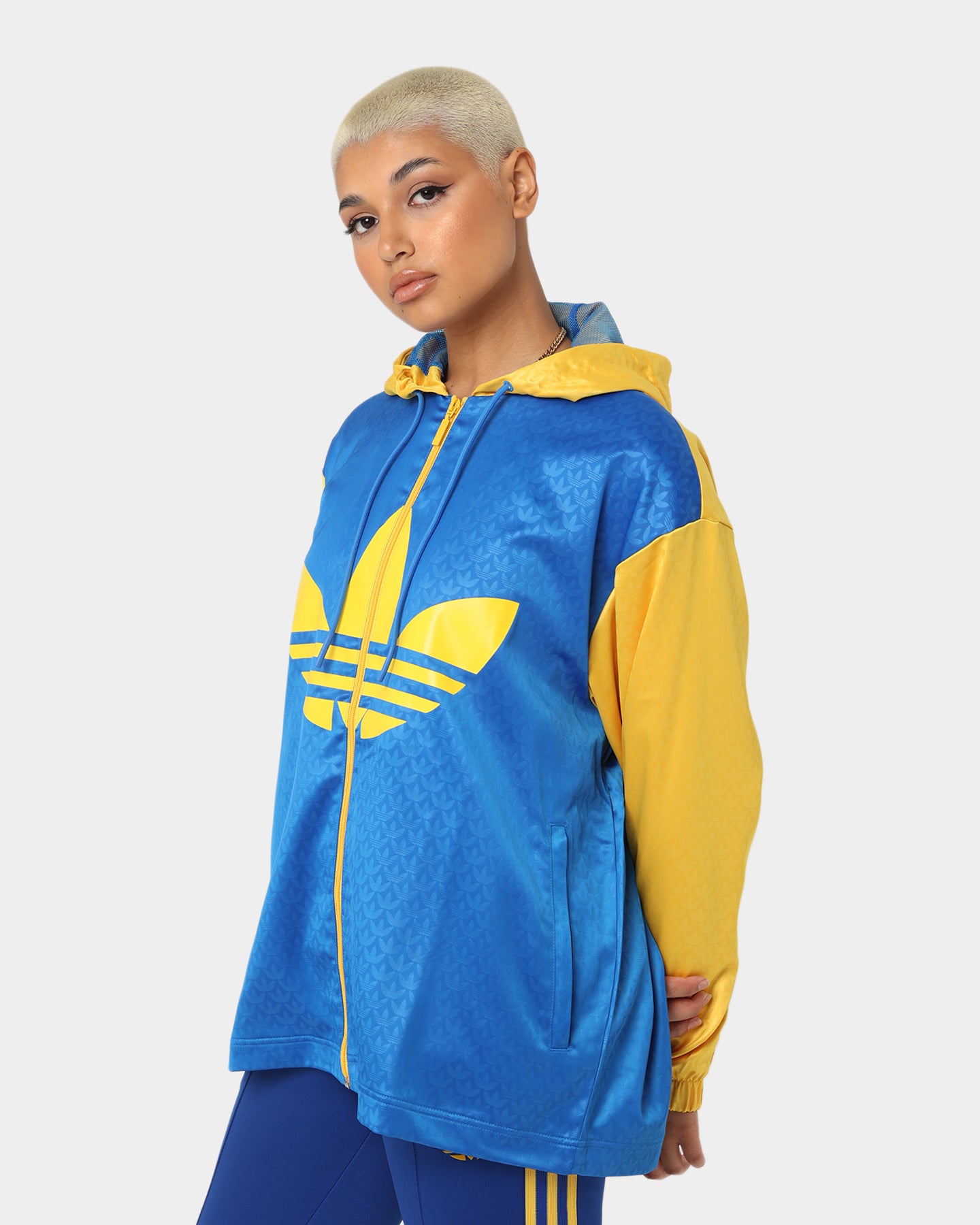 Adidas Adicolor Women's Colorblock Windbreaker Jacket - Bluebird | Lightweight Water-Resistant Running & Outdoor Sports Hoodie