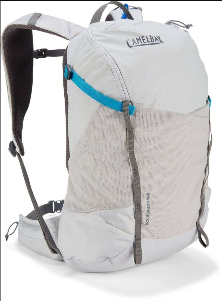 CamelBak Women's Rim Runner X20 70oz Hydration Pack - Lightweight Running Backpack for Trail Hiking & Outdoor Adventures (2022-2023 Model) - Perfect for Marathon Training, Long Distance Running and Fitness Workouts