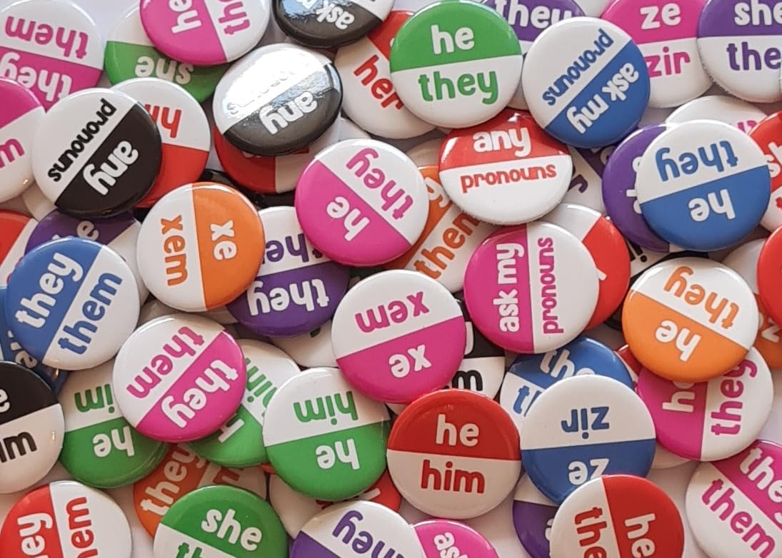 My Pronouns Are Badges - Bulk Pack of 100 Colorful Customizable LGBTQ+ Pride Pin Badges (1 inch/25mm) - Perfect for Pride Events, Gender Awareness Campaigns & Workplace Inclusivity