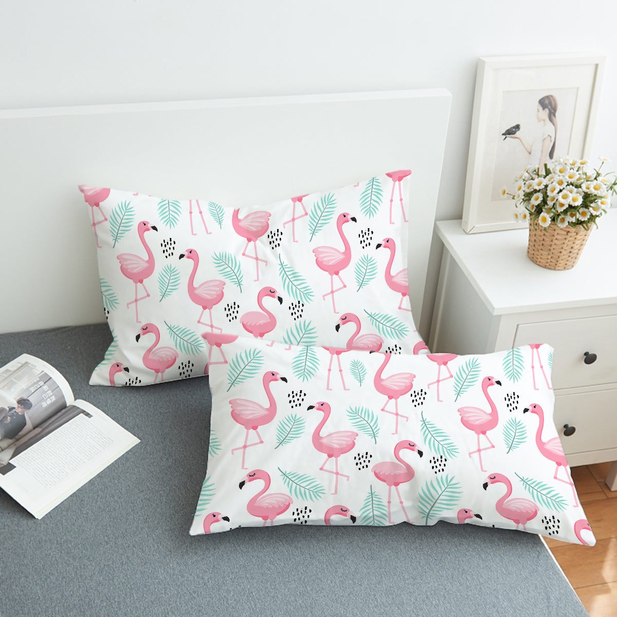 Flamingo Delight Comforter Set - Tropical Pink Flamingo Bedding Collection - Queen/King Size Soft Comforter with Pillow Shams - Perfect for Beach House, Boho Bedroom & Summer Decor