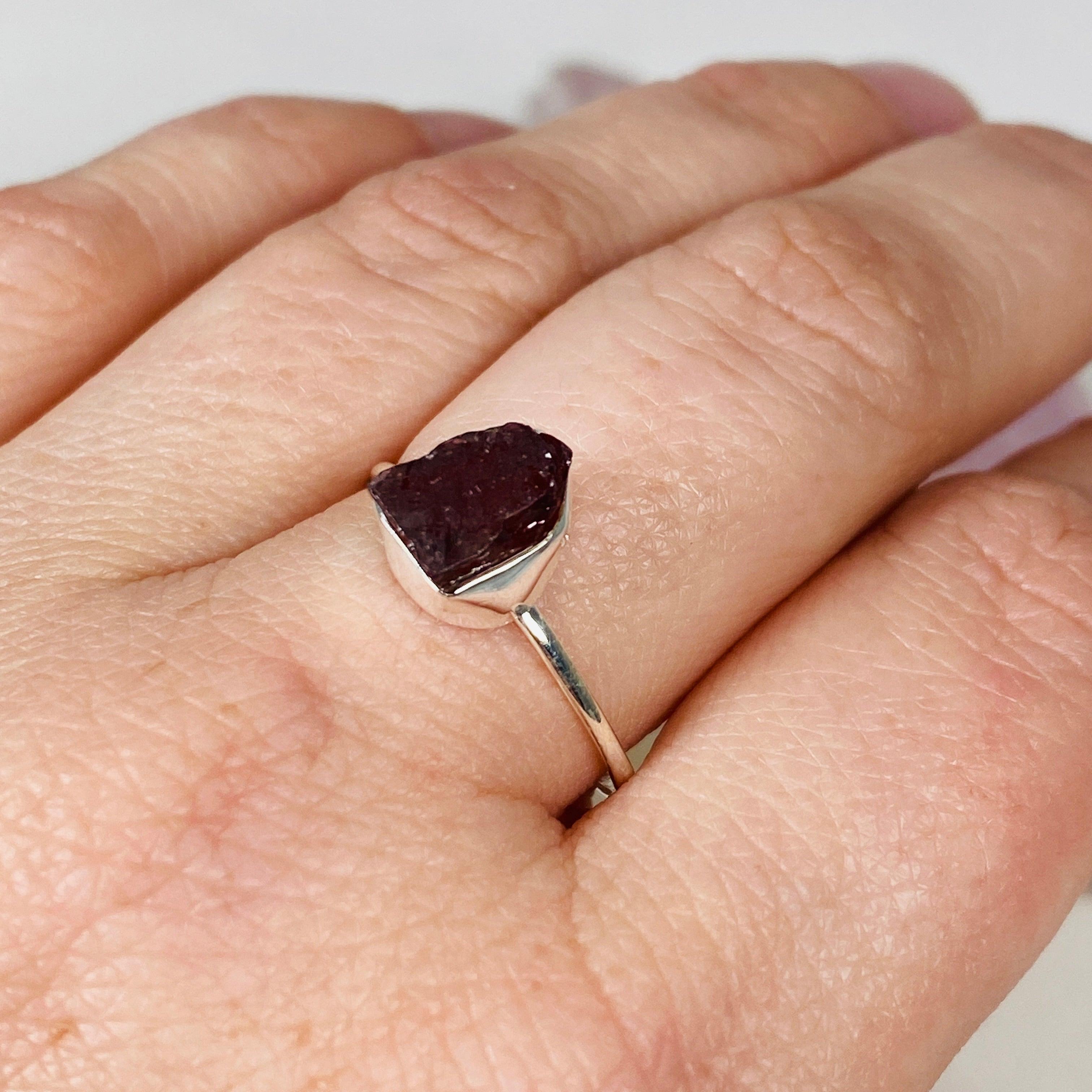 Natural Garnet Raw Crystal Ring for Women - Handmade Fine Band Jewelry R3701 GA - Perfect for Everyday Wear, Gift Giving & Boho Fashion