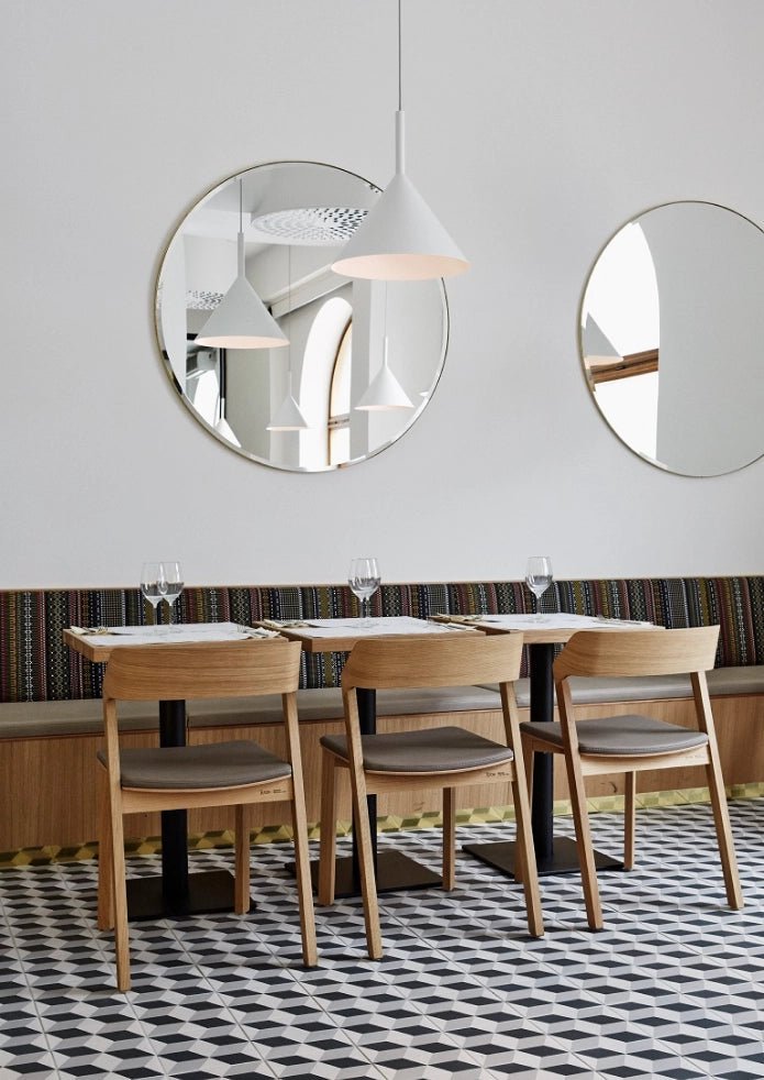 Merano Bentwood Side Chair by Ton - Modern Wooden Dining Chair for Kitchen, Restaurant & Office - Ergonomic Design & Comfortable Seating