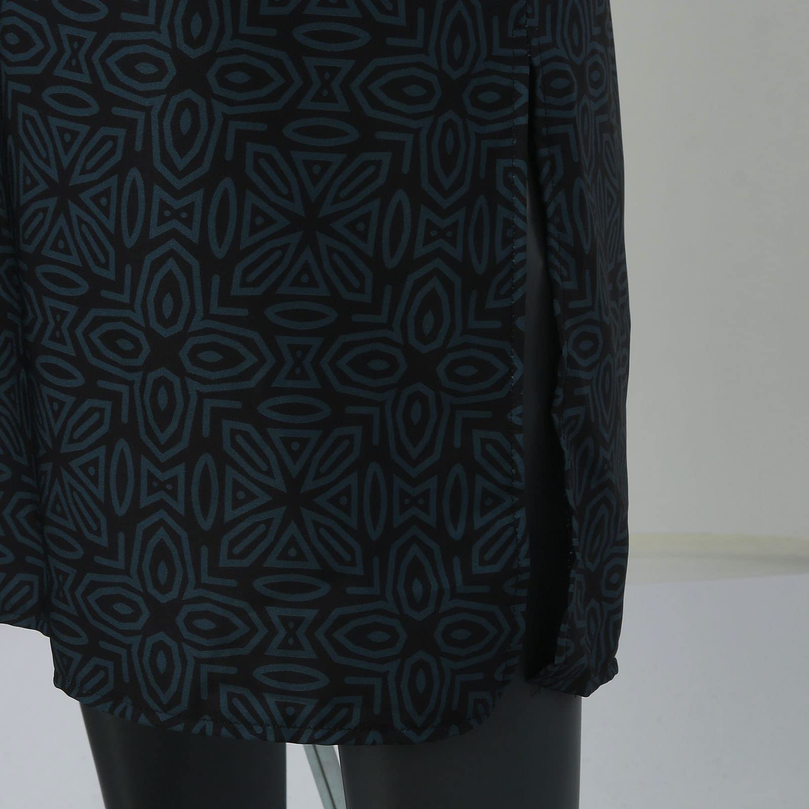 Men's Muslim Kurta Thobe with Pocket - Long Sleeve Round Neck Kaftan for Big & Tall - Perfect for Eid, Ramadan & Special Occasions