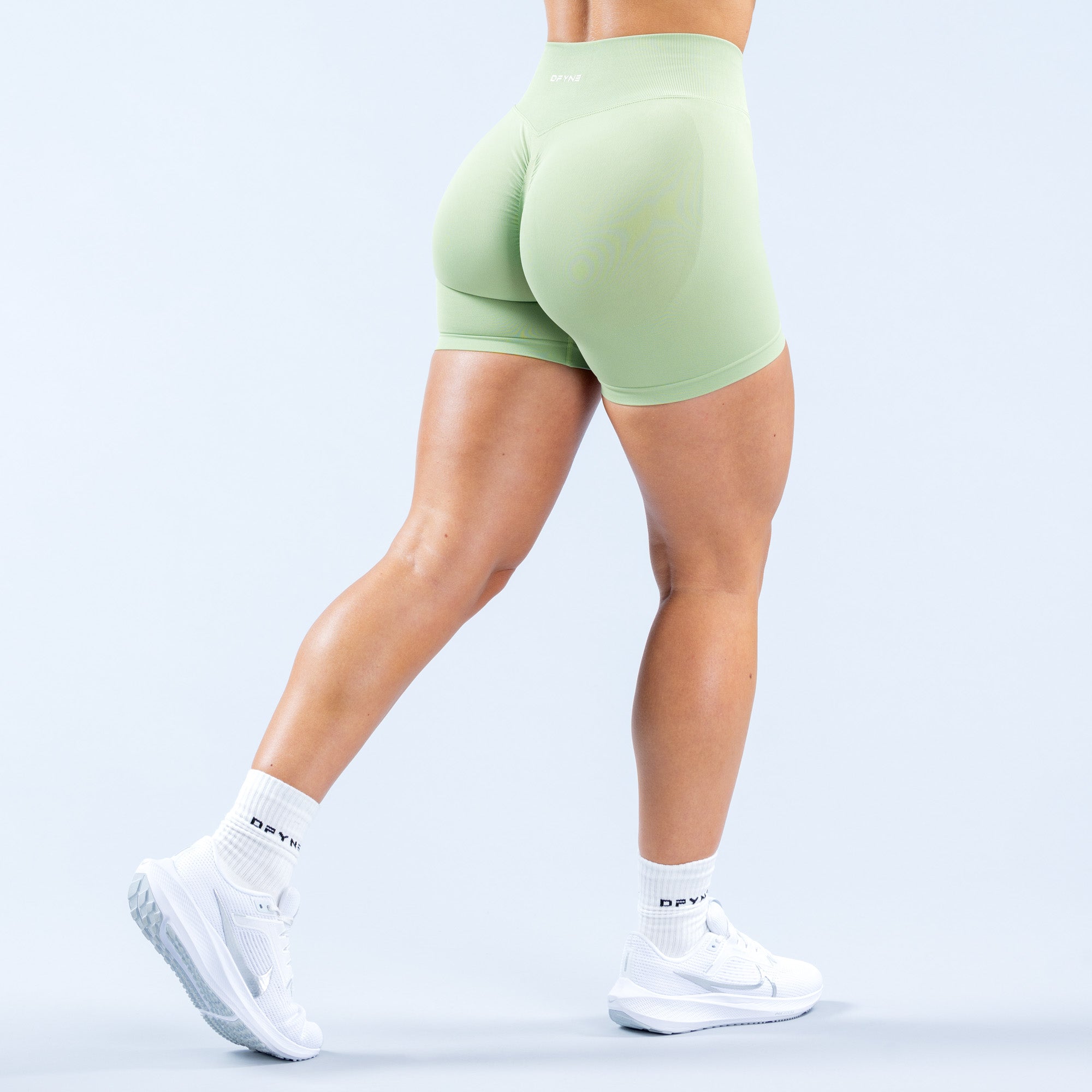 Dynamic Workout Shorts for Men & Women - 4.5