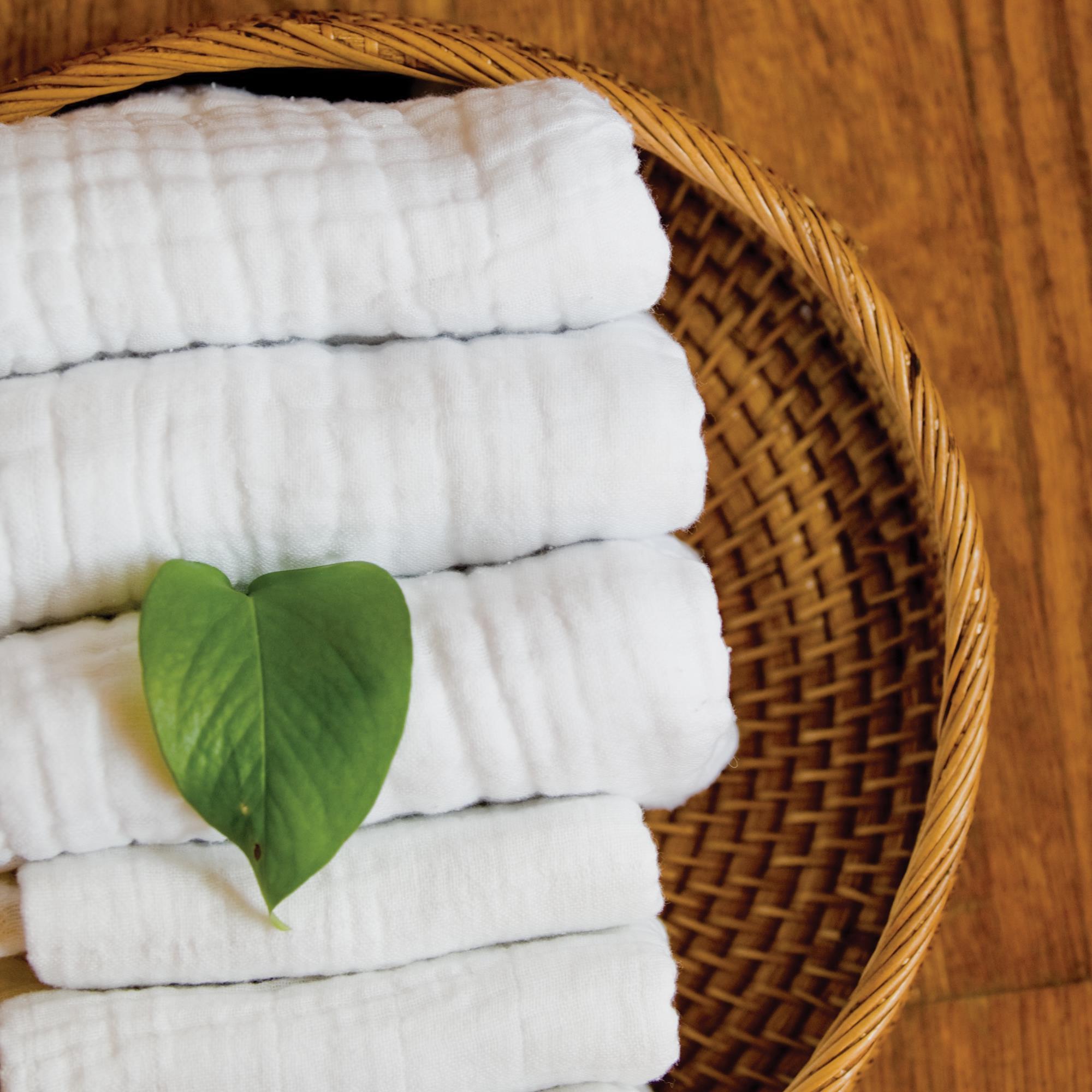 Premium Soft Facial Cloths Set of 8 - Gentle Exfoliating & Makeup Removal Wipes for Daily Skincare & Spa Treatments